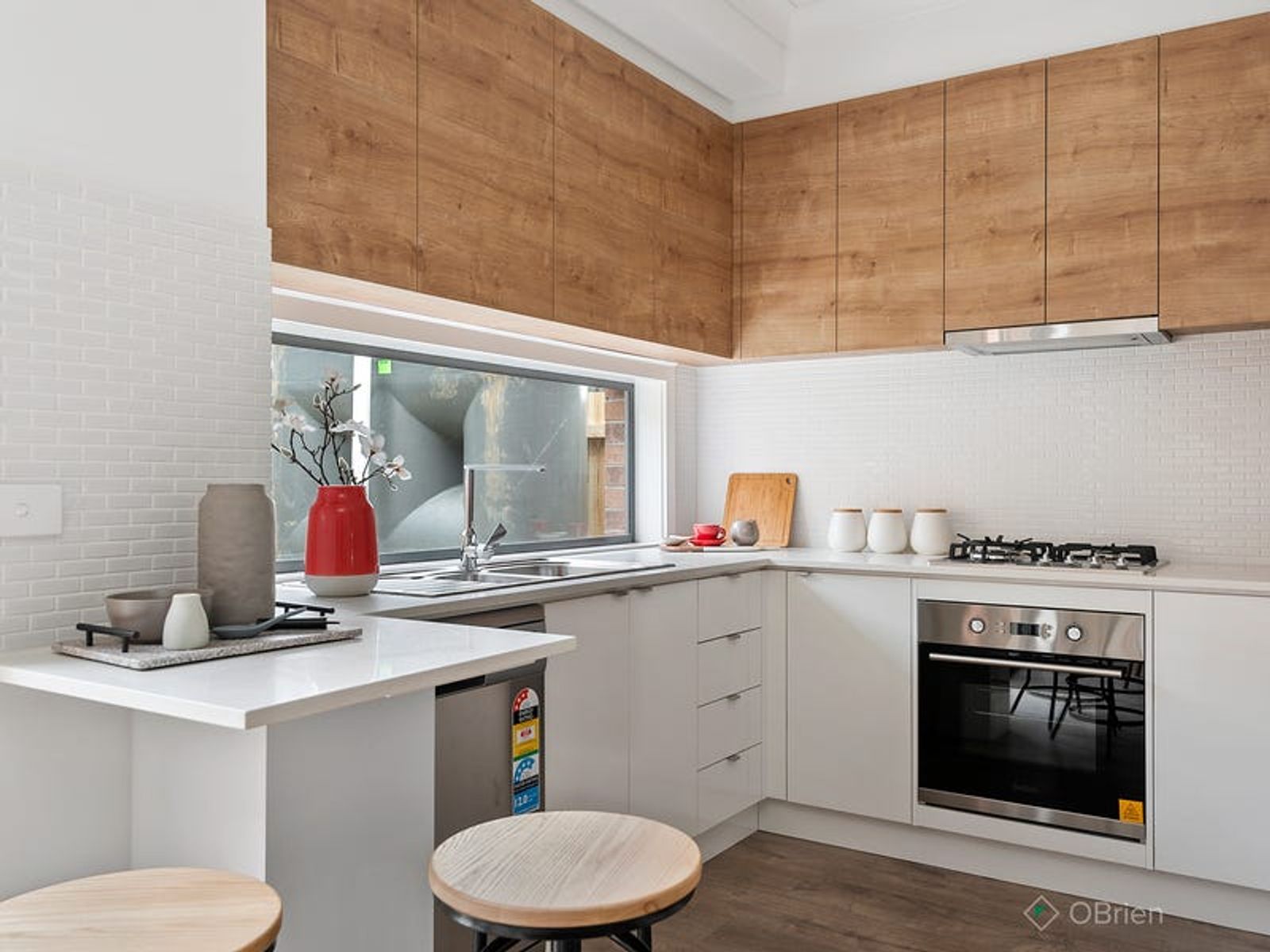 2A Crossdale Rise, Endeavour Hills, VIC 3802, Endeavour Hills - Thumbnail 2