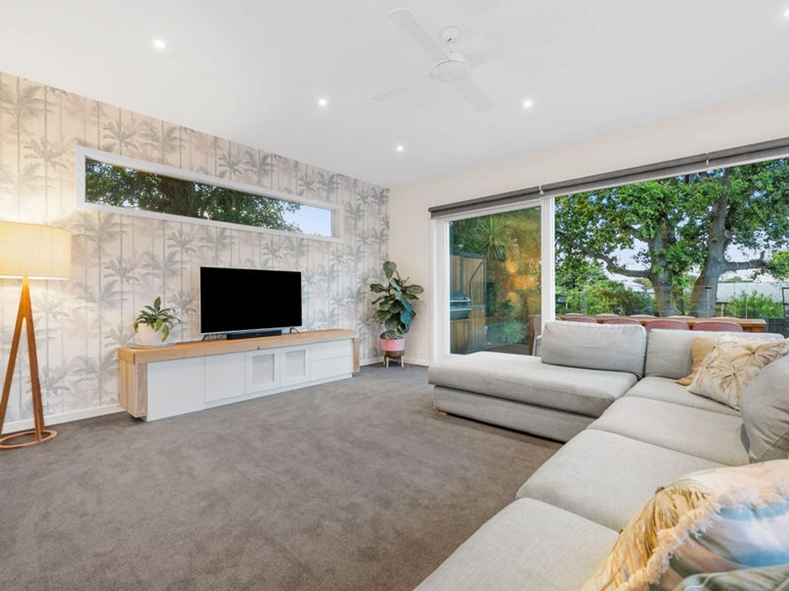 98 Barkly Street, Mornington, VIC 3931, Mornington - Thumbnail 7