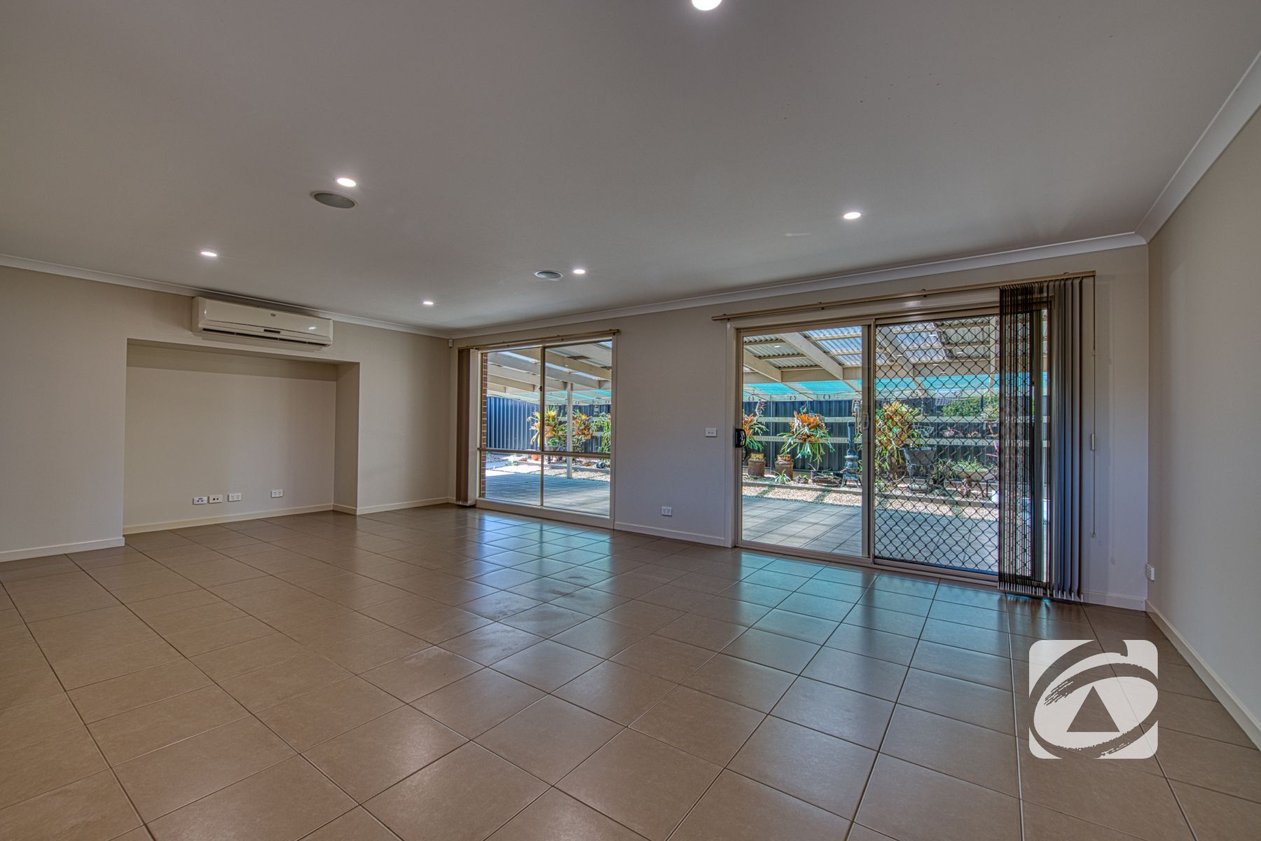 16 Quinny Street, Koo Wee Rup VIC 3981, Koo Wee Rup - Thumbnail 3