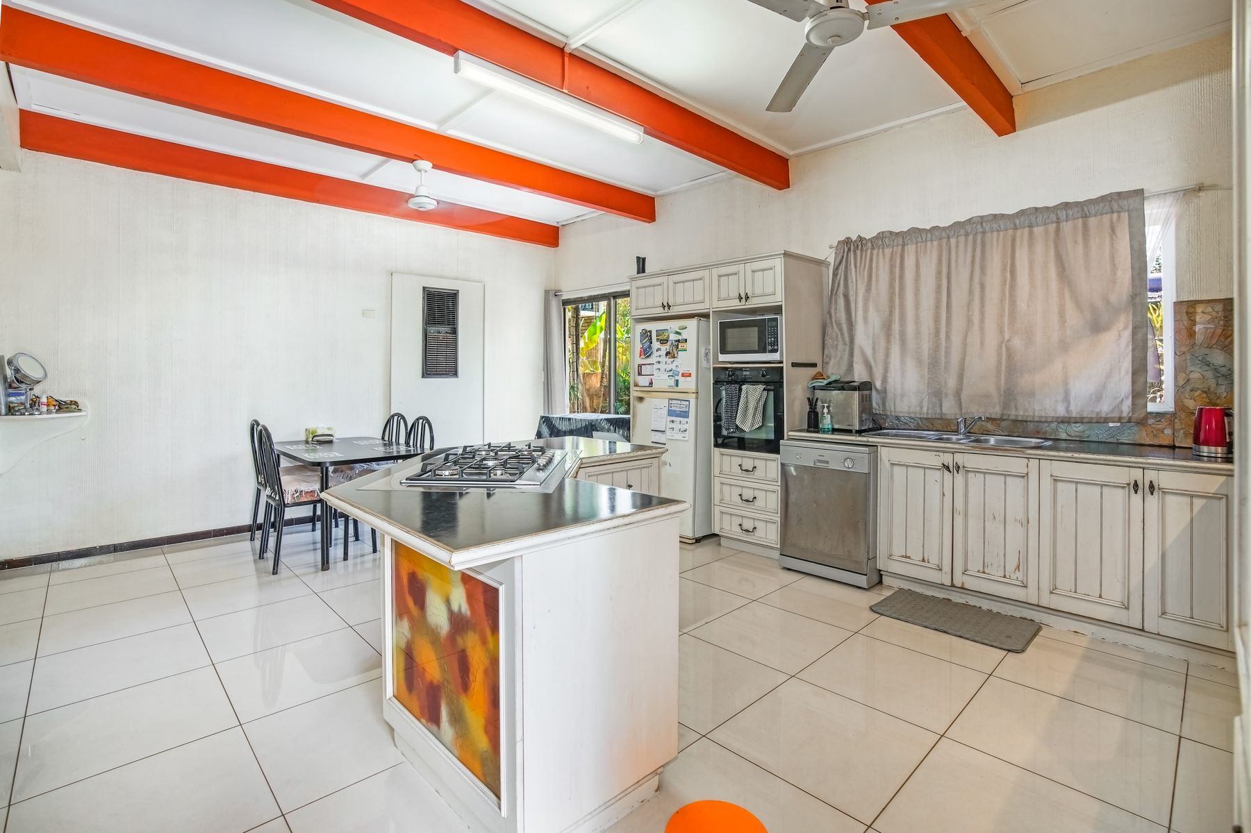 122 Dick Ward Drive, Coconut Grove NT 0810, Coconut Grove - Thumbnail 4