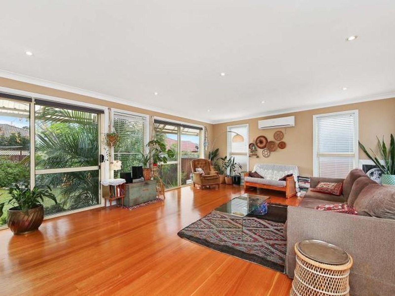 19 Gracemar Avenue, Panania NSW 2213, Panania - Thumbnail 5