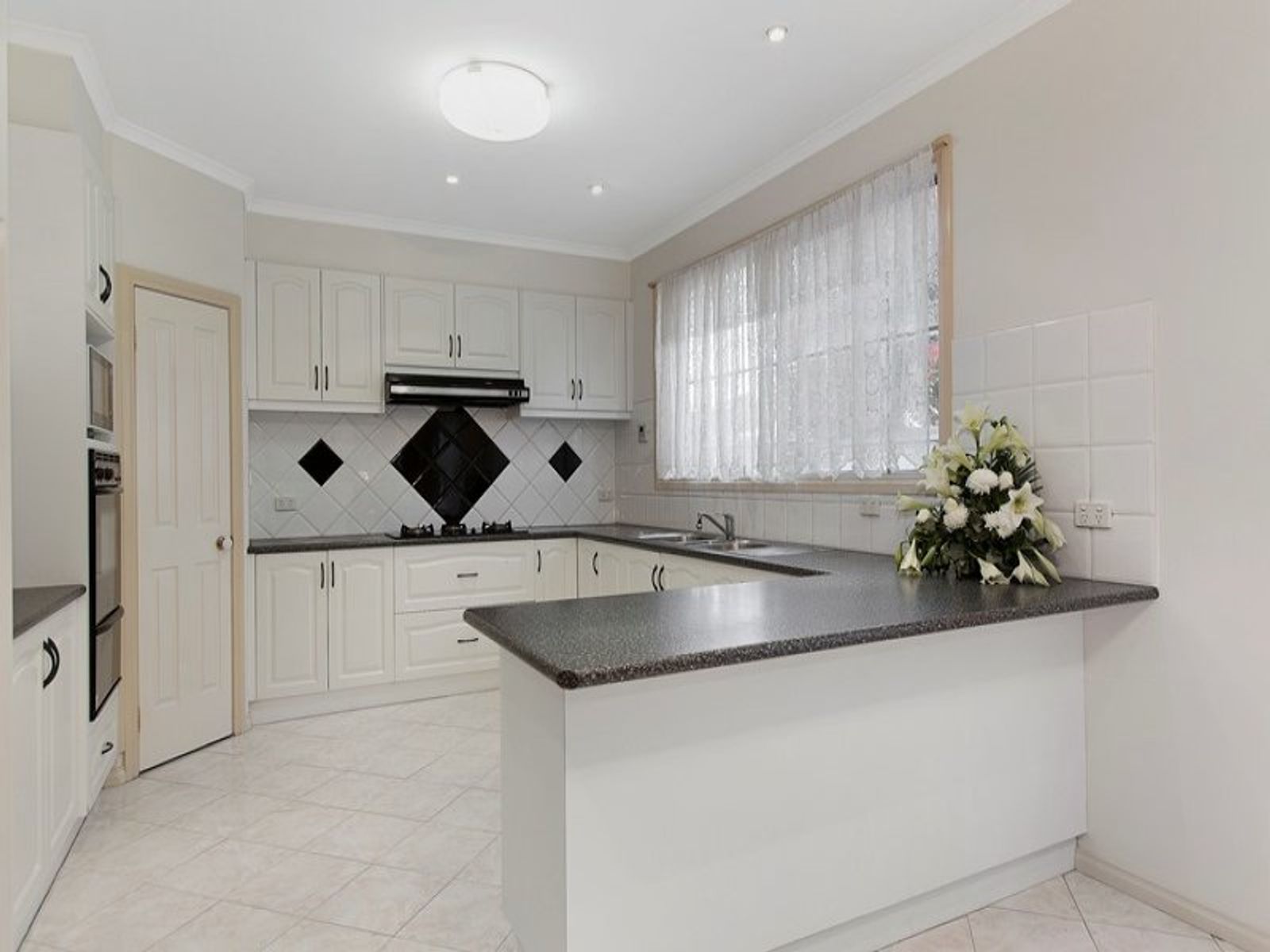 131 Amaroo Drive, Chelsea Heights, VIC 3196, Chelsea Heights - Thumbnail 2