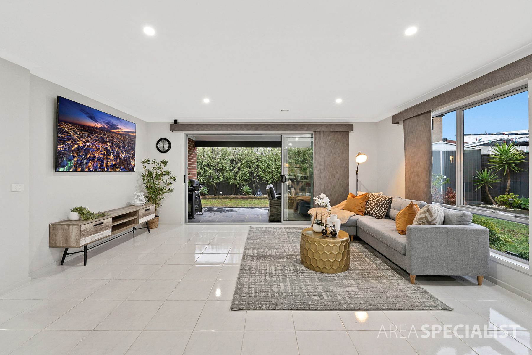 32A Springhill Drive, Cranbourne, VIC 3977, Cranbourne - Thumbnail 5