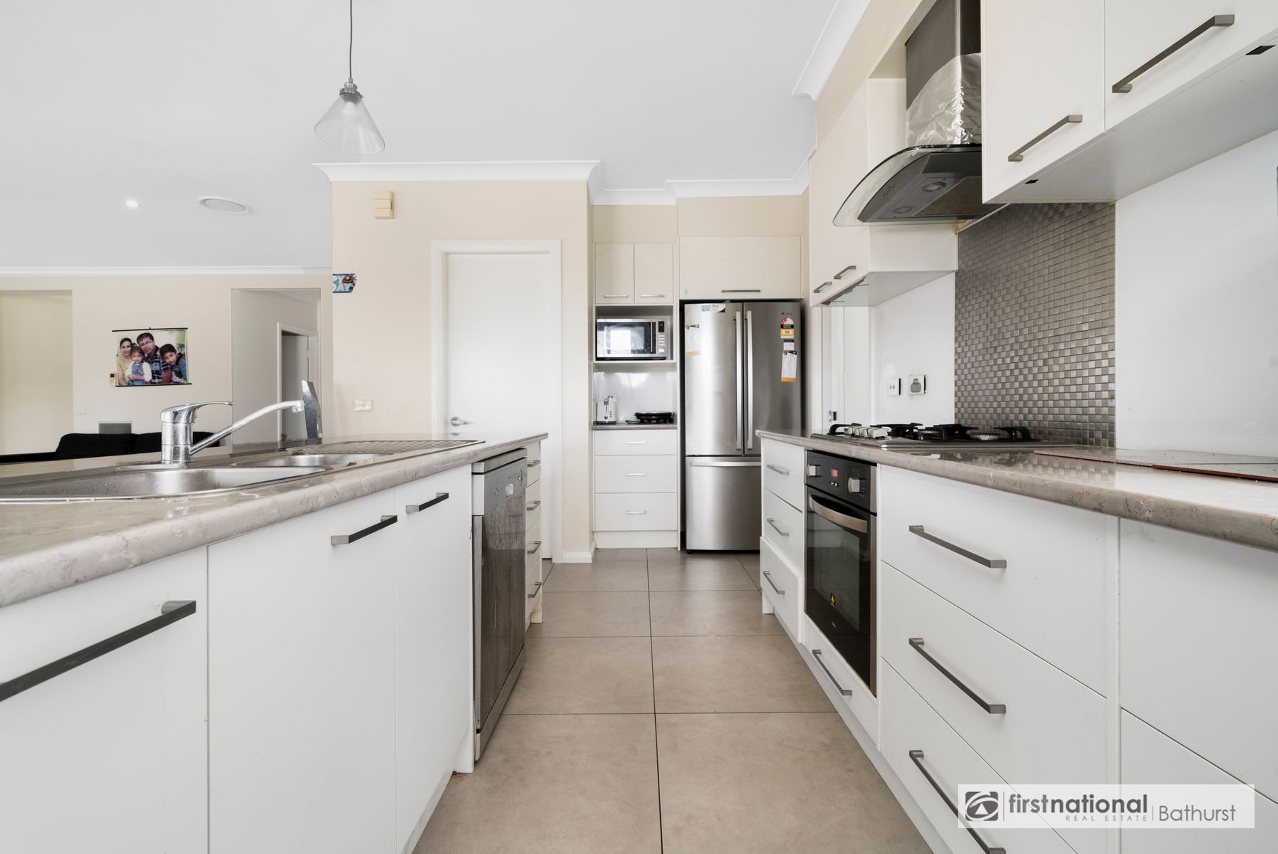7 Billabong Close, Kelso NSW 2795, Kelso - Thumbnail 2