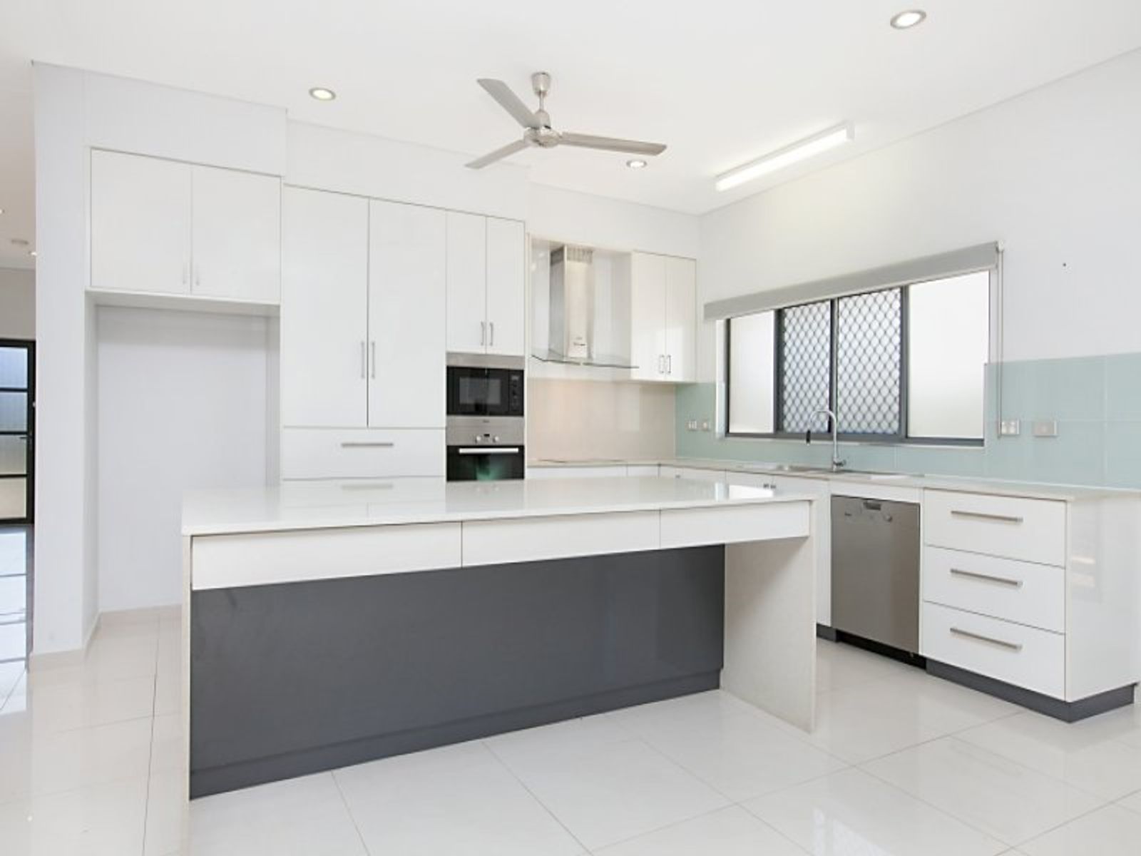 24 Damirrinda Street, Lyons NT 0810, Lyons - Thumbnail 2