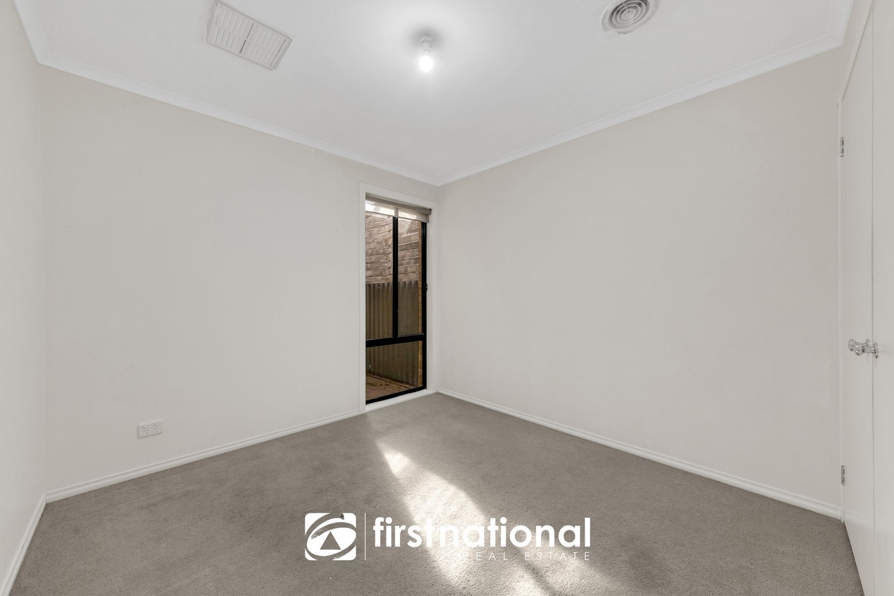 66 Tyndall Street, Cranbourne East VIC 3977, Cranbourne East - Thumbnail 5