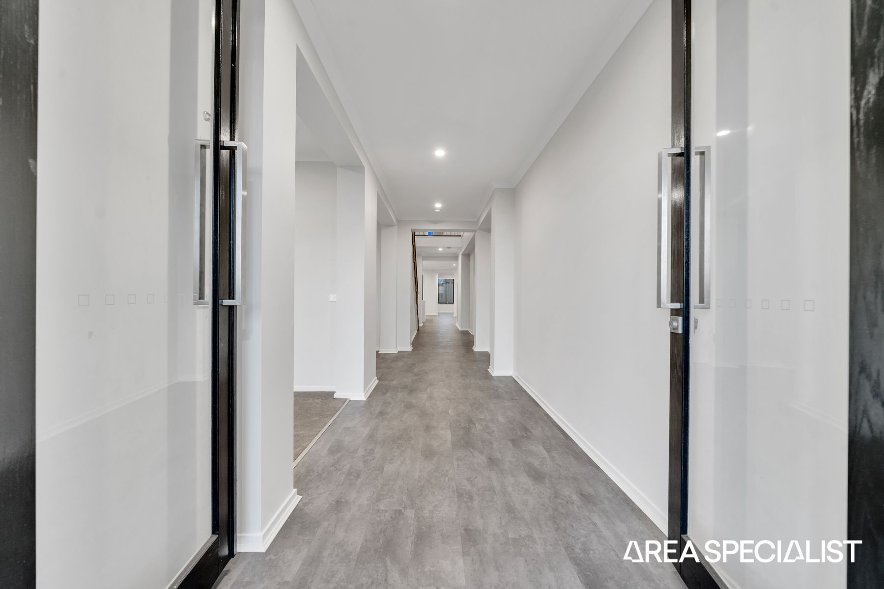 286 Hummingbird Boulevard, Tarneit - Thumbnail 3