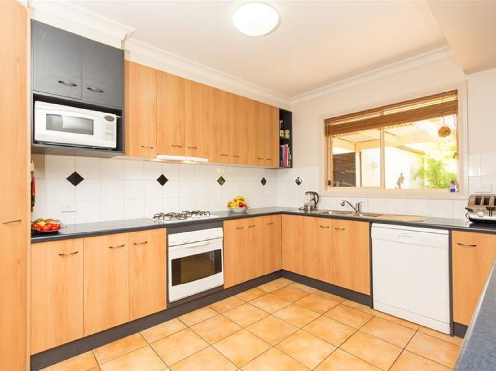 35 Wadsworth Drive, Gol Gol - Thumbnail 4
