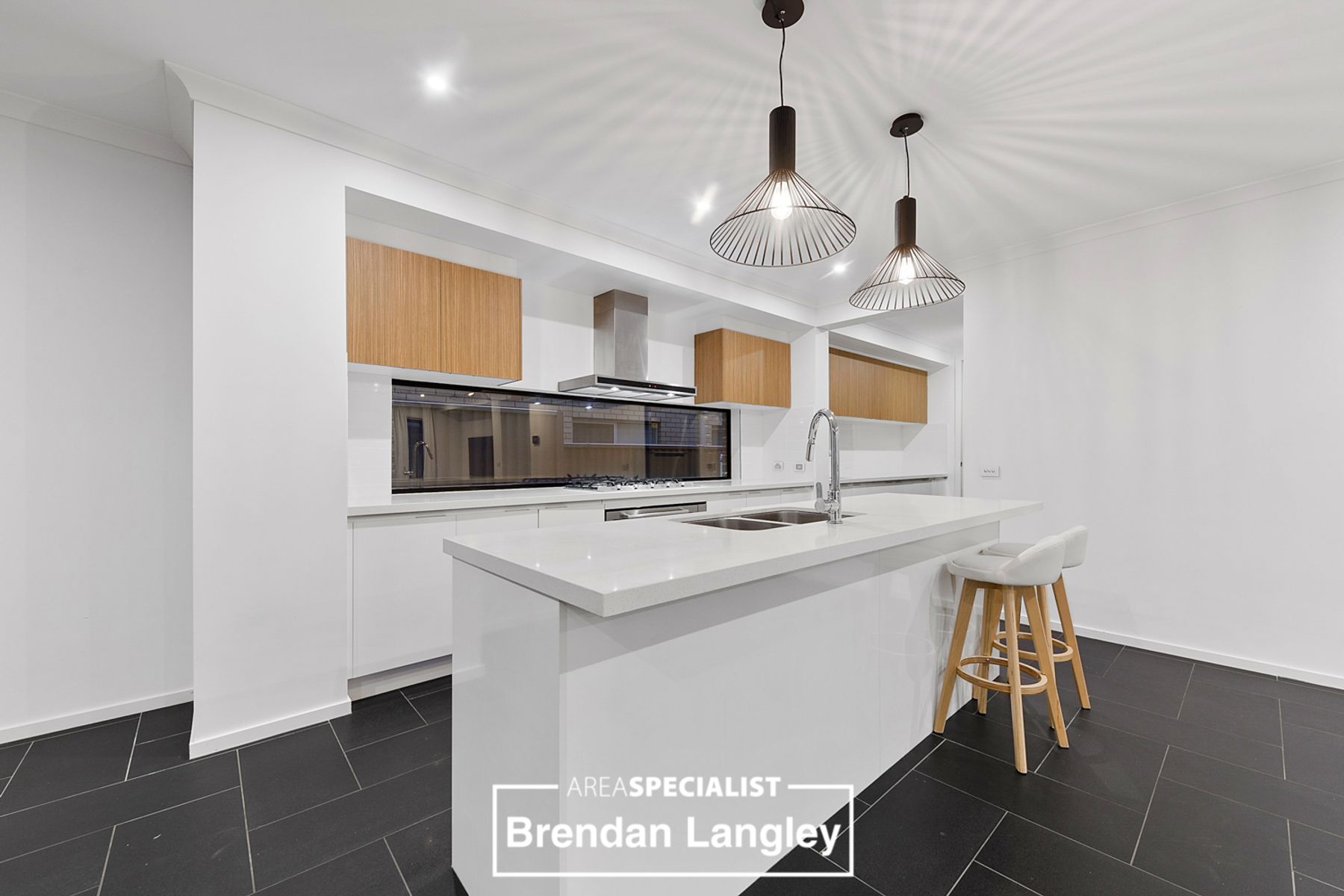 27 Kenneth Road, Pakenham, VIC 3810, Pakenham - Thumbnail 4