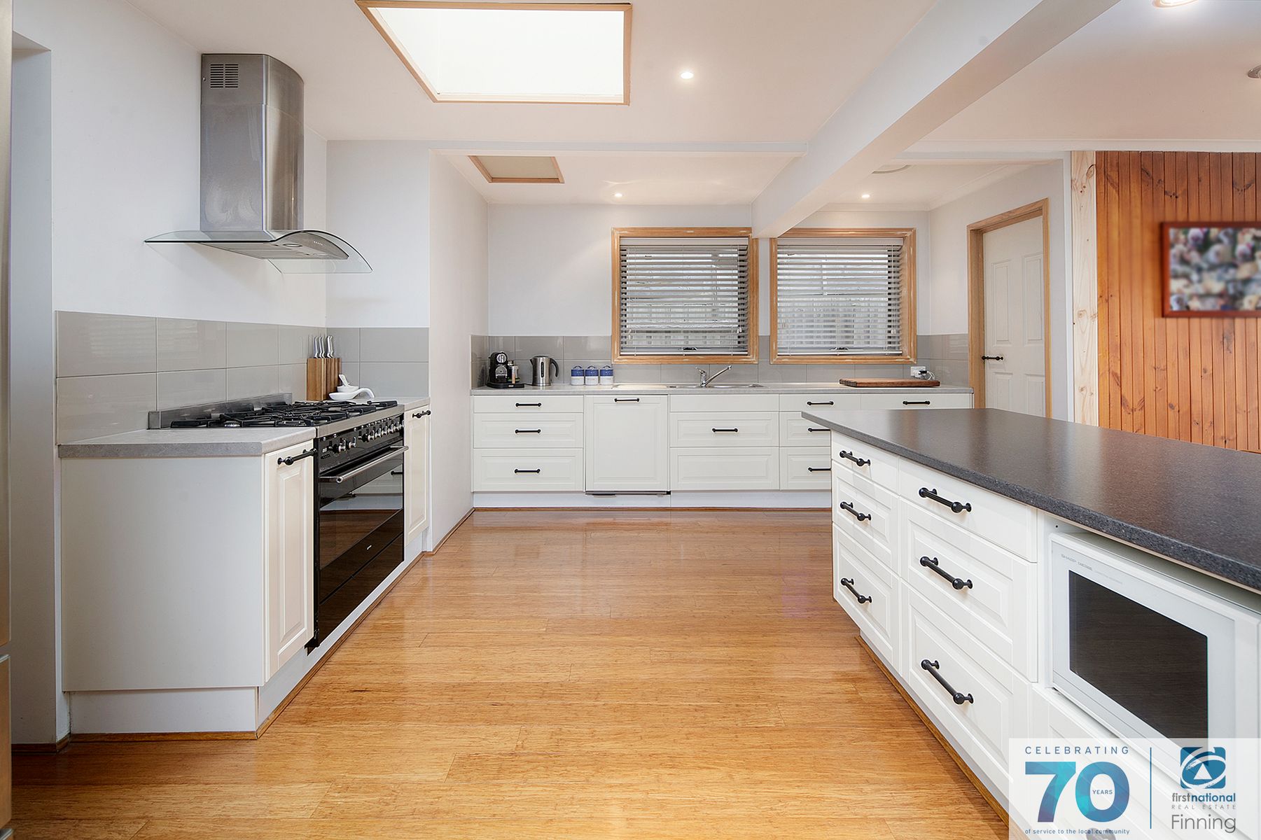 13 Highview Avenue, Cranbourne VIC 3977