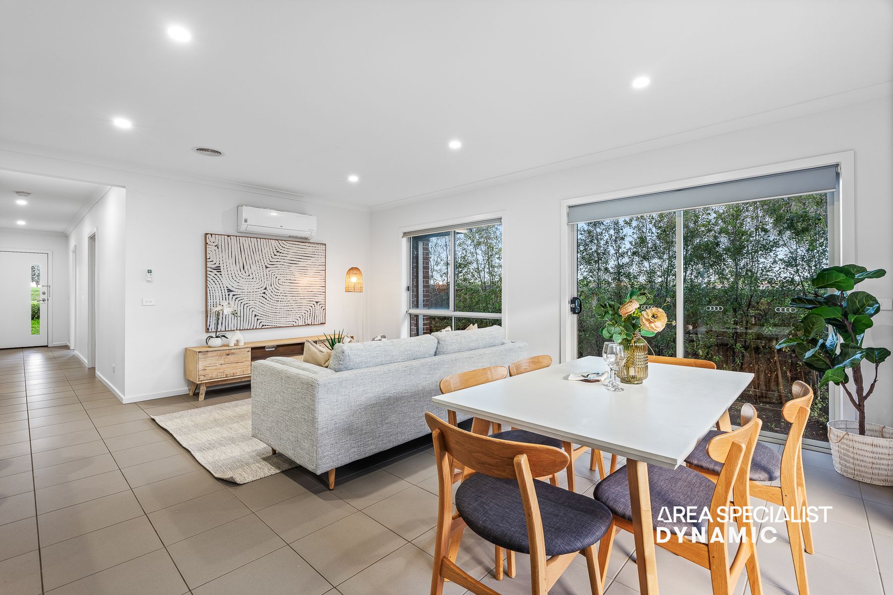 38 Hiskey Crescent, Werribee, Werribee - Thumbnail 5