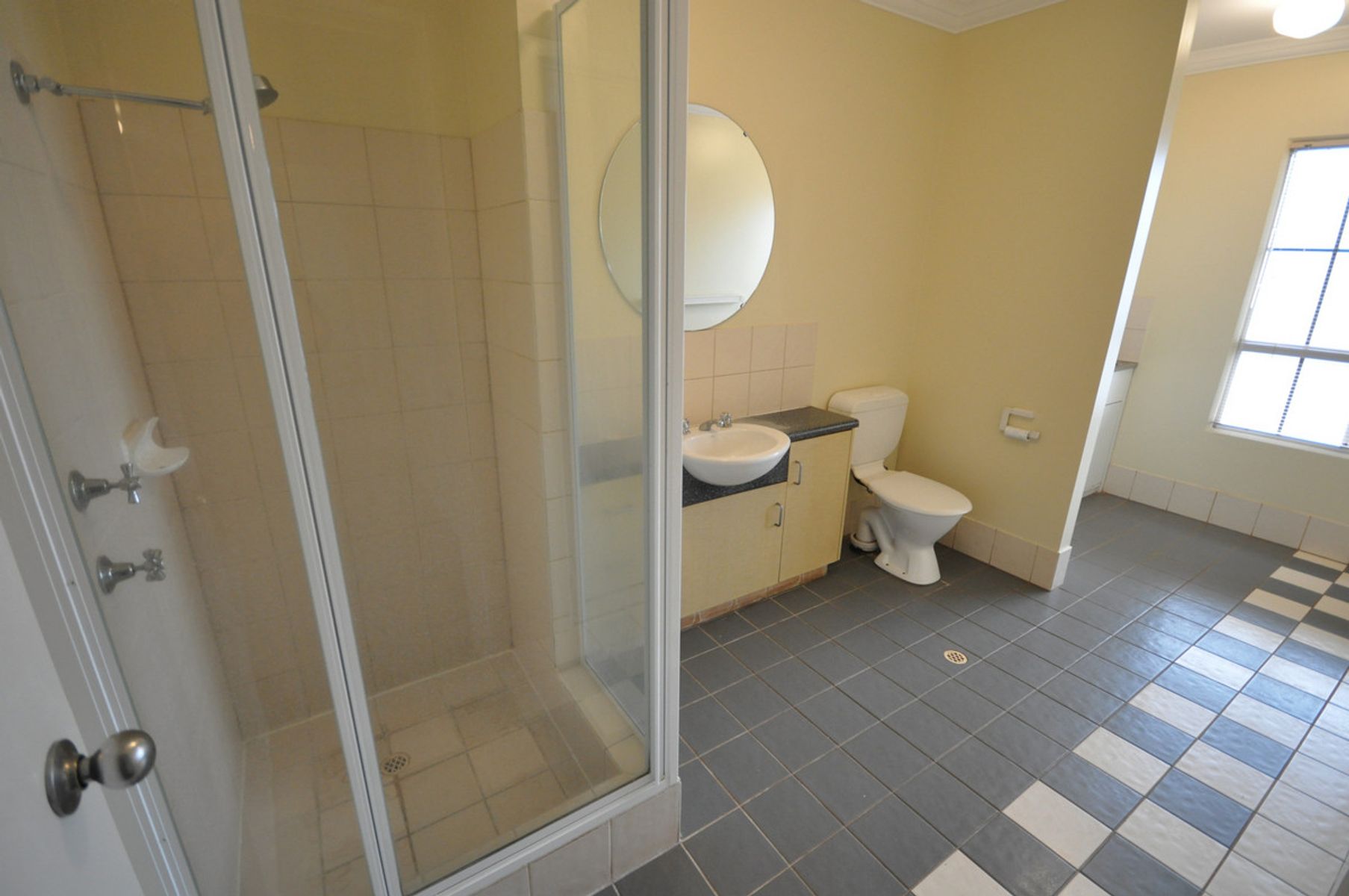 10/8 Anderson Street, Port Hedland WA 6721, Port Hedland - Thumbnail 4
