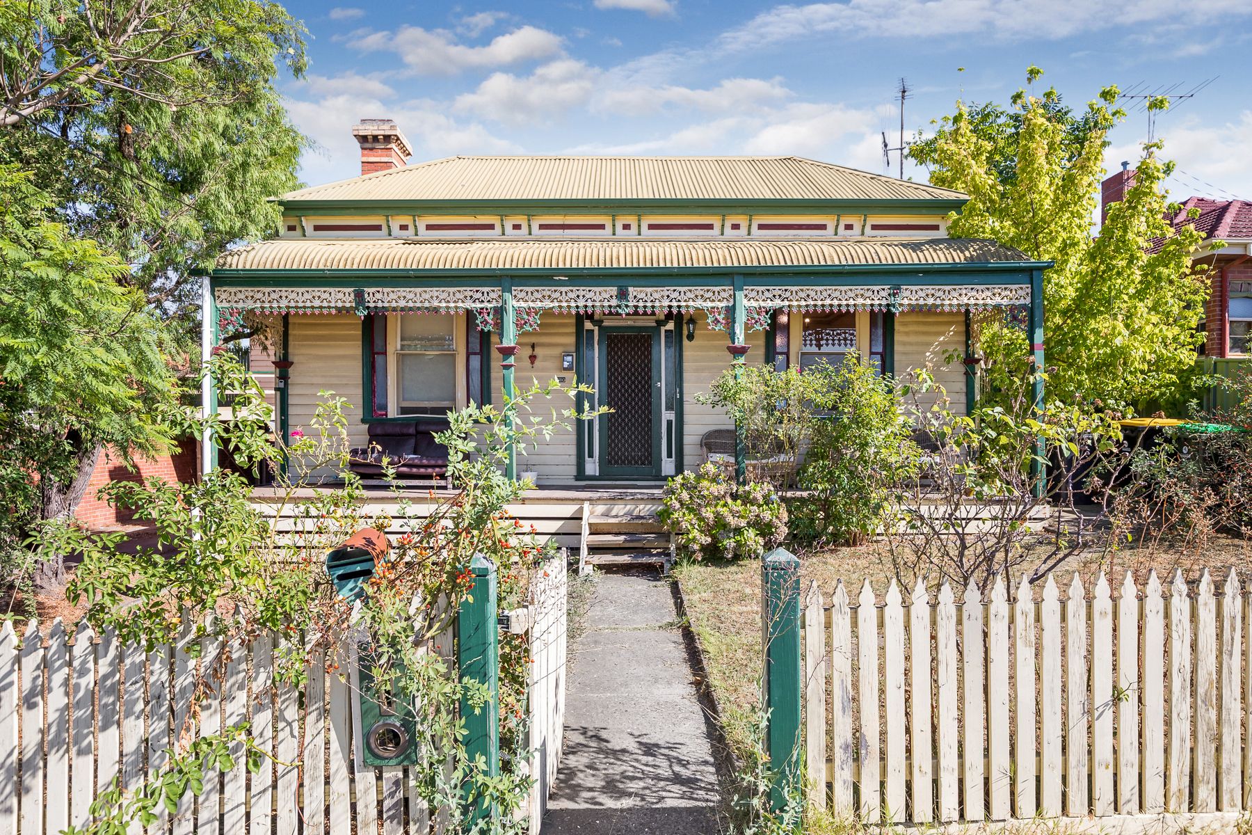 320 Barnard Street, Ironbark VIC 3550, Ironbark - Thumbnail 2
