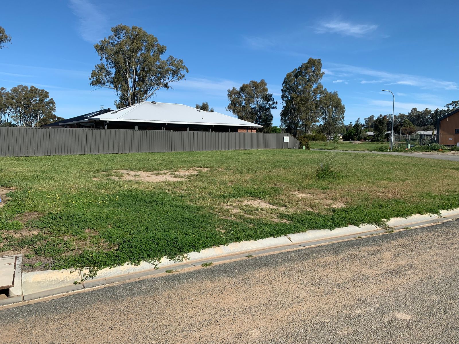 10 Armstrong Drive, Barham NSW 2732 - Image 1