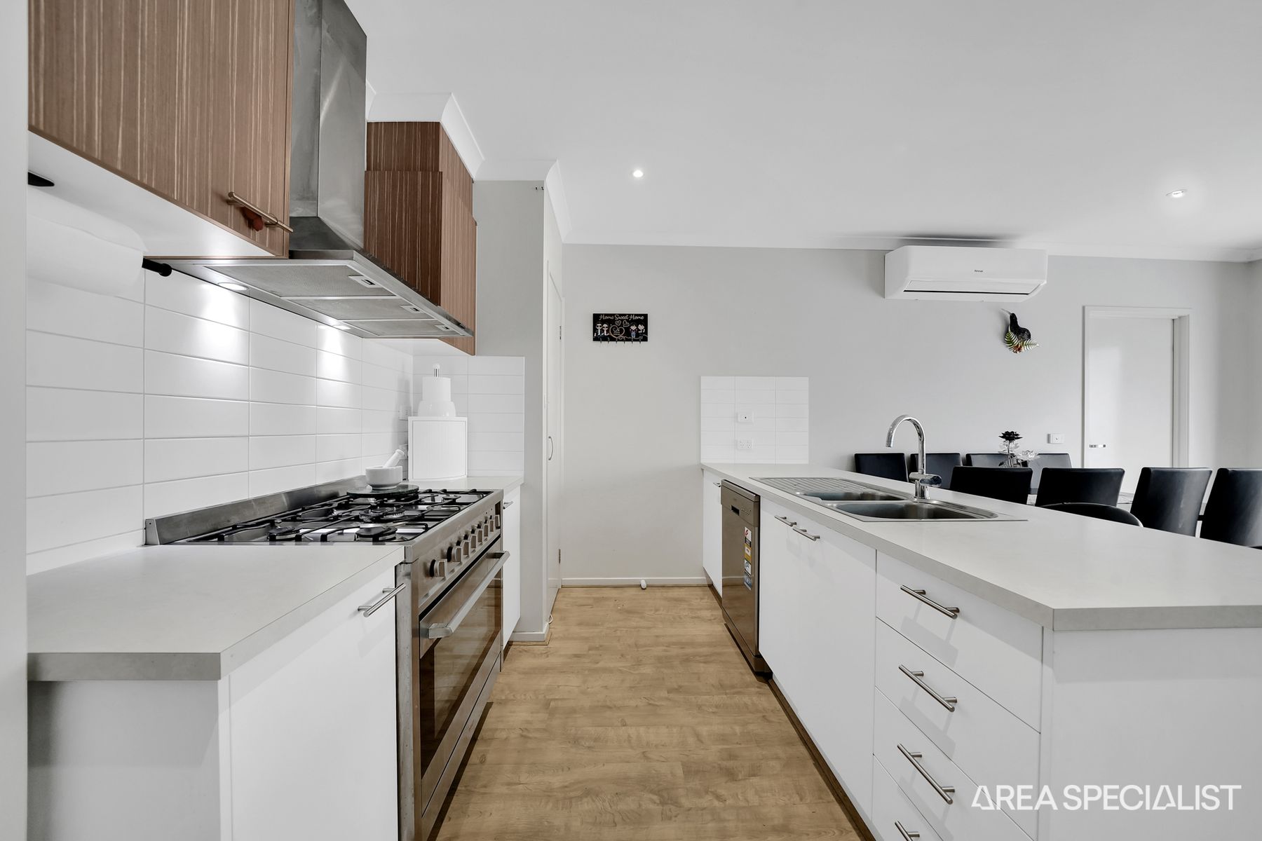 4 Ainsley Road, Thornhill Park, Thornhill Park - Thumbnail 5