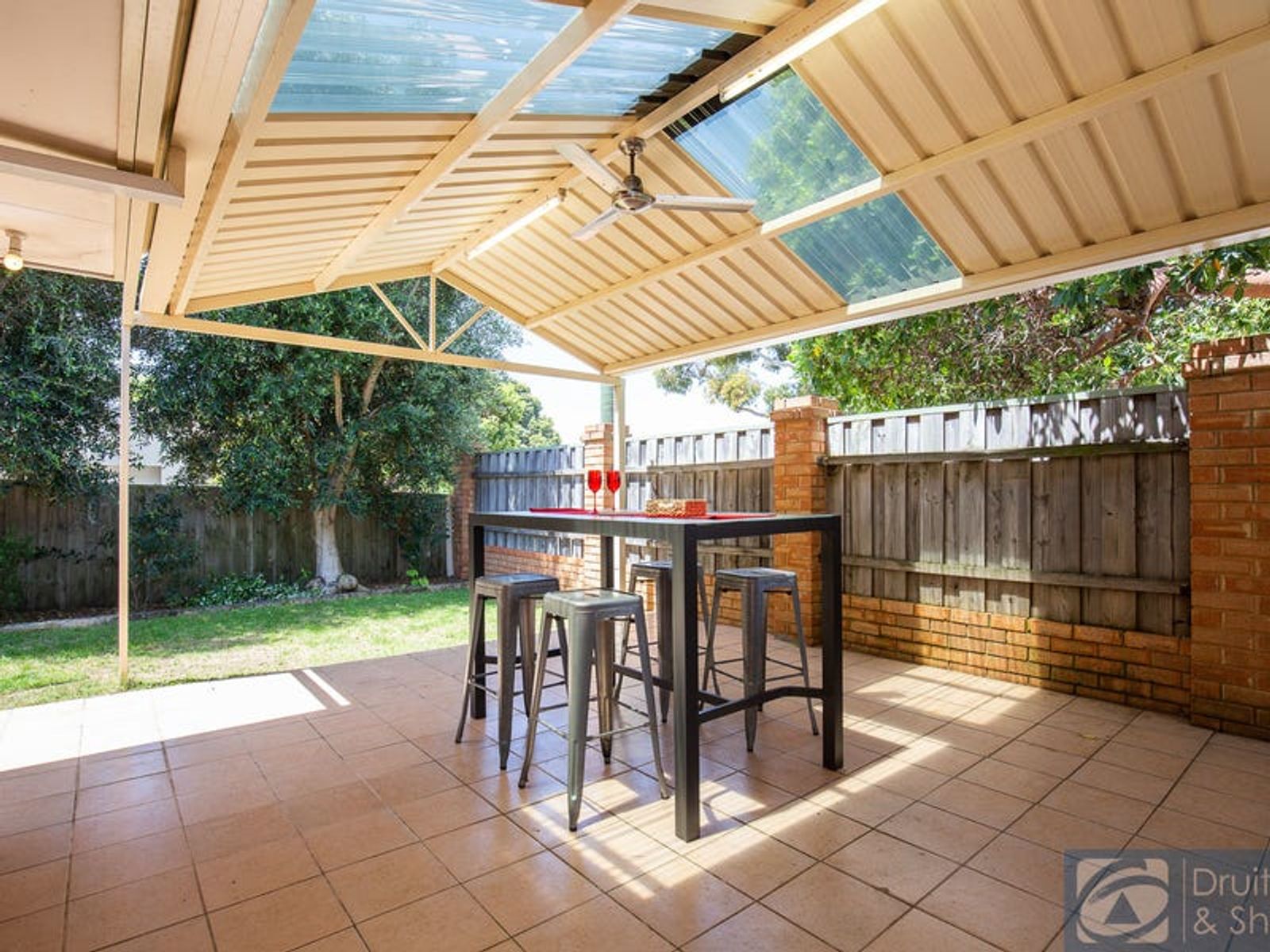 11 Crocker Road, Innaloo WA 6018