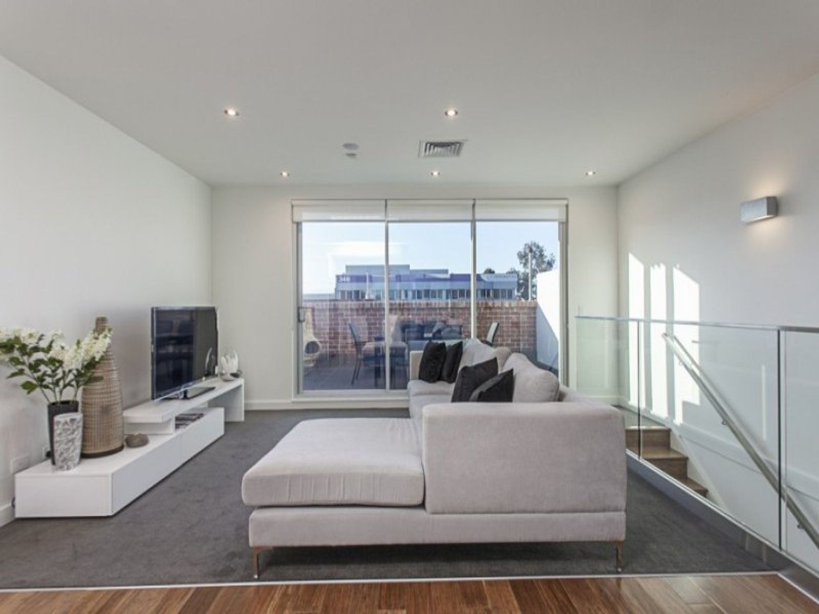 114/18 Bent Street, Kensington - Thumbnail 6