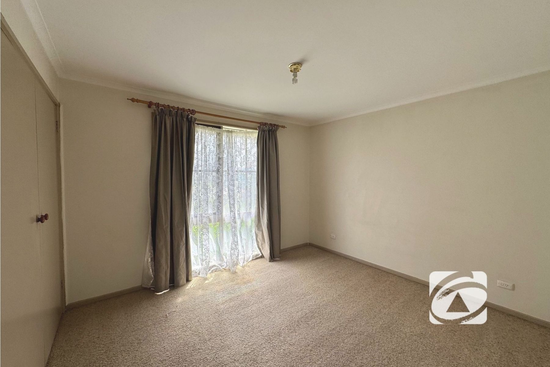 24 Guildford Crescent, Narre Warren VIC 3805, Narre Warren - Thumbnail 6