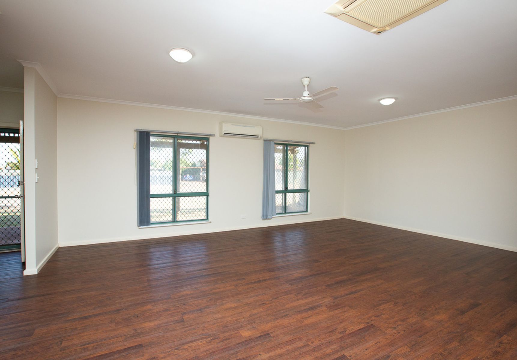 13 Yanderra Crescent, South Hedland WA 6722, South Hedland - Thumbnail 4
