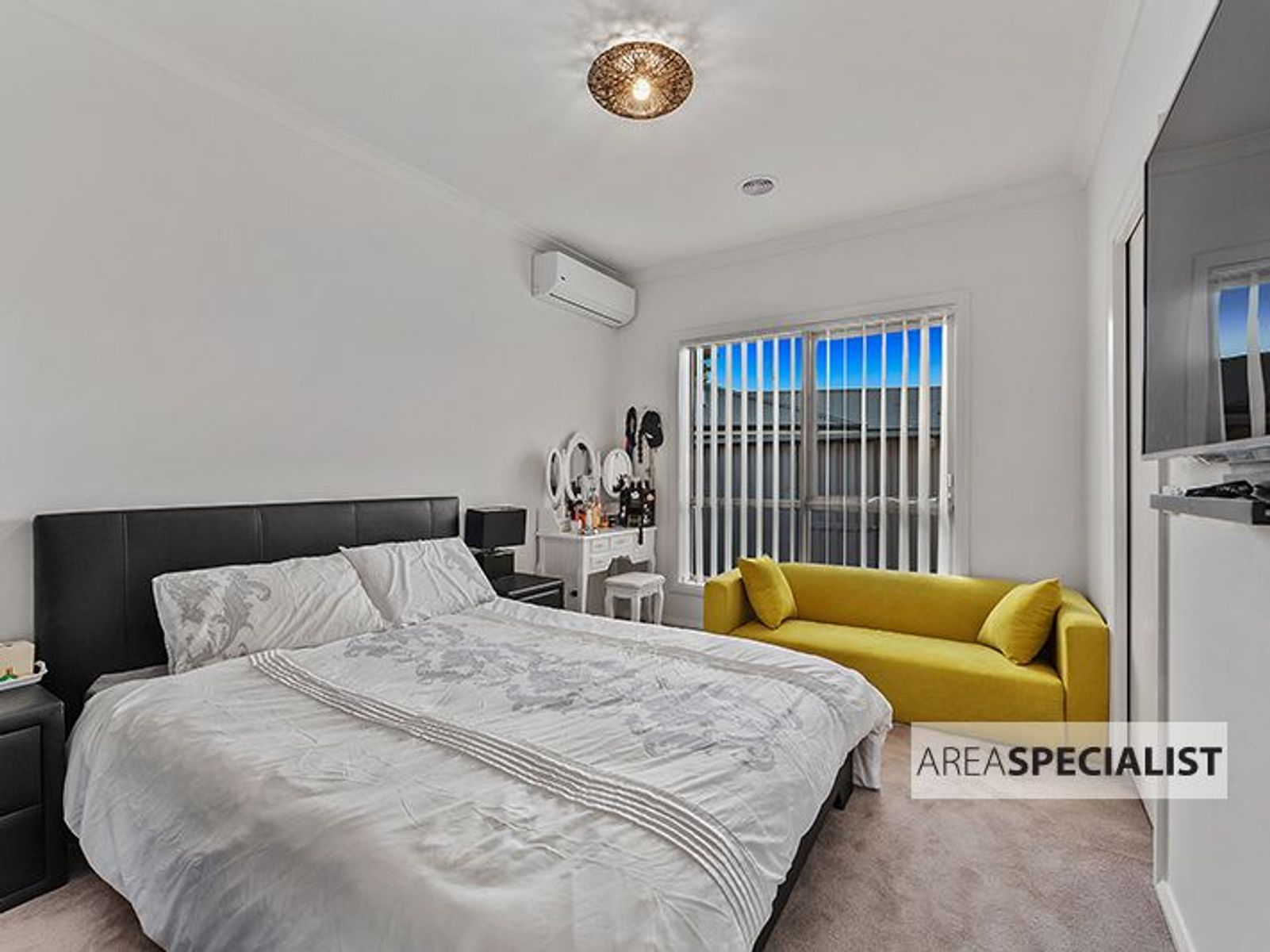2/23 Oak Avenue, Doveton, VIC 3177, Doveton - Thumbnail 2
