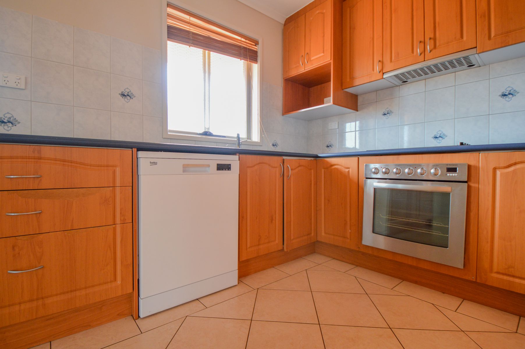 10 Lovell Way, South Hedland WA 6722, South Hedland - Thumbnail 3