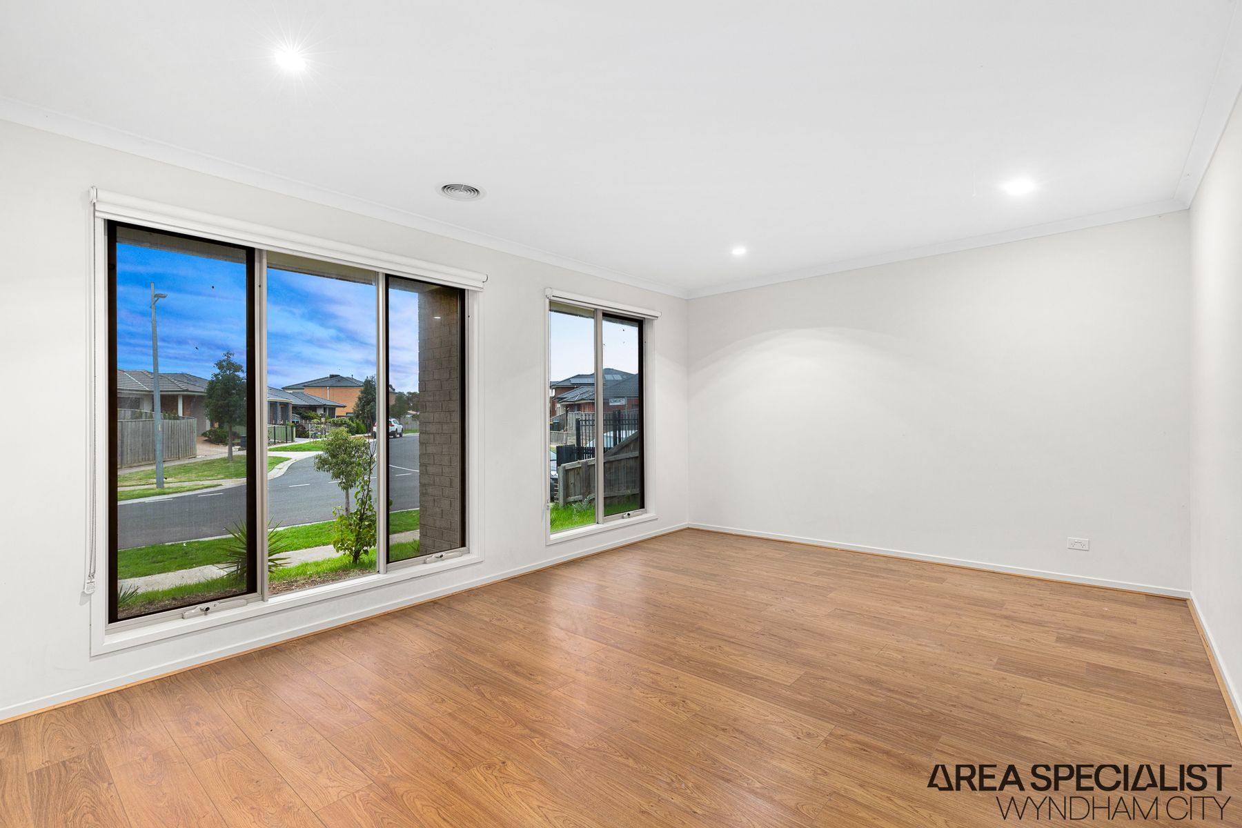 31 Altamount Drive, Truganina, VIC 3029, Truganina - Thumbnail 3
