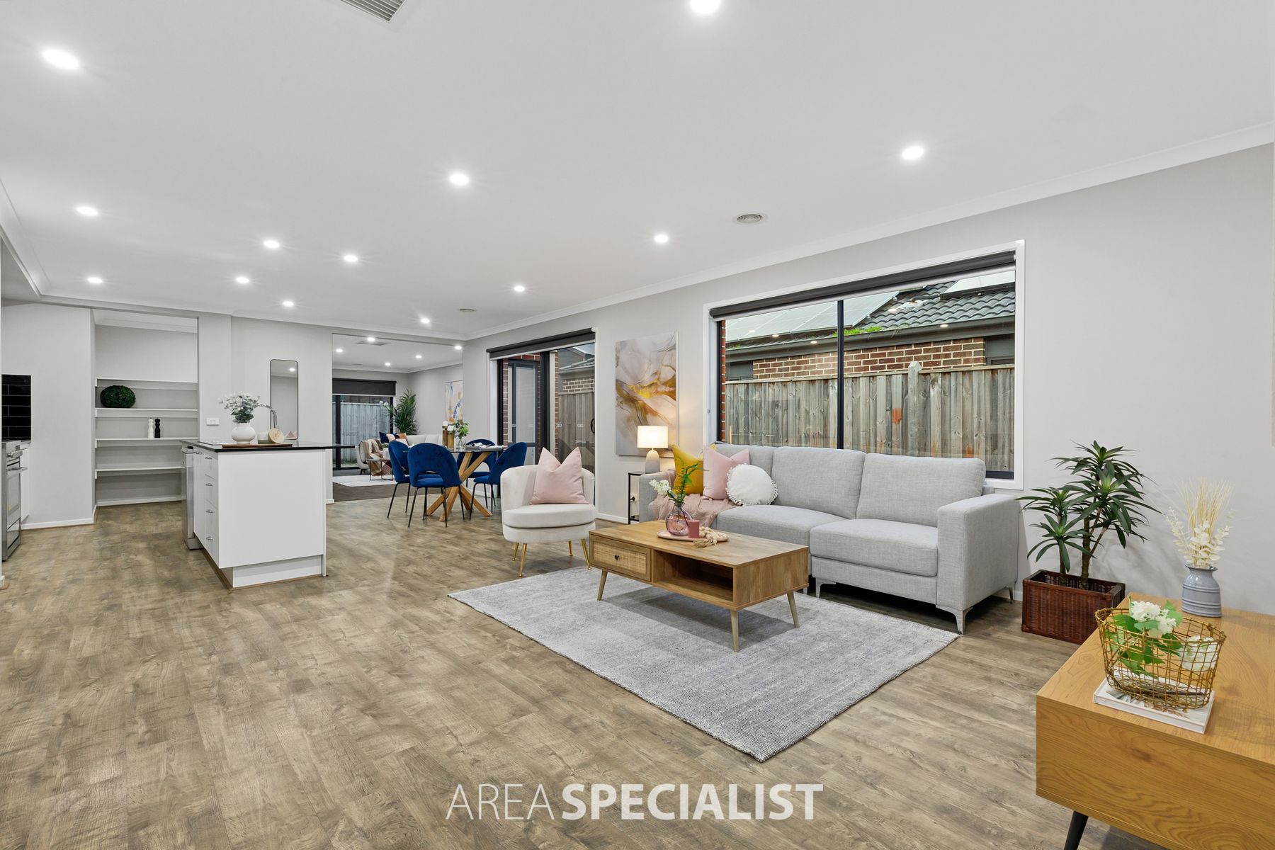 67 Corymbia Promenade, Pakenham, VIC 3810, Pakenham - Thumbnail 4
