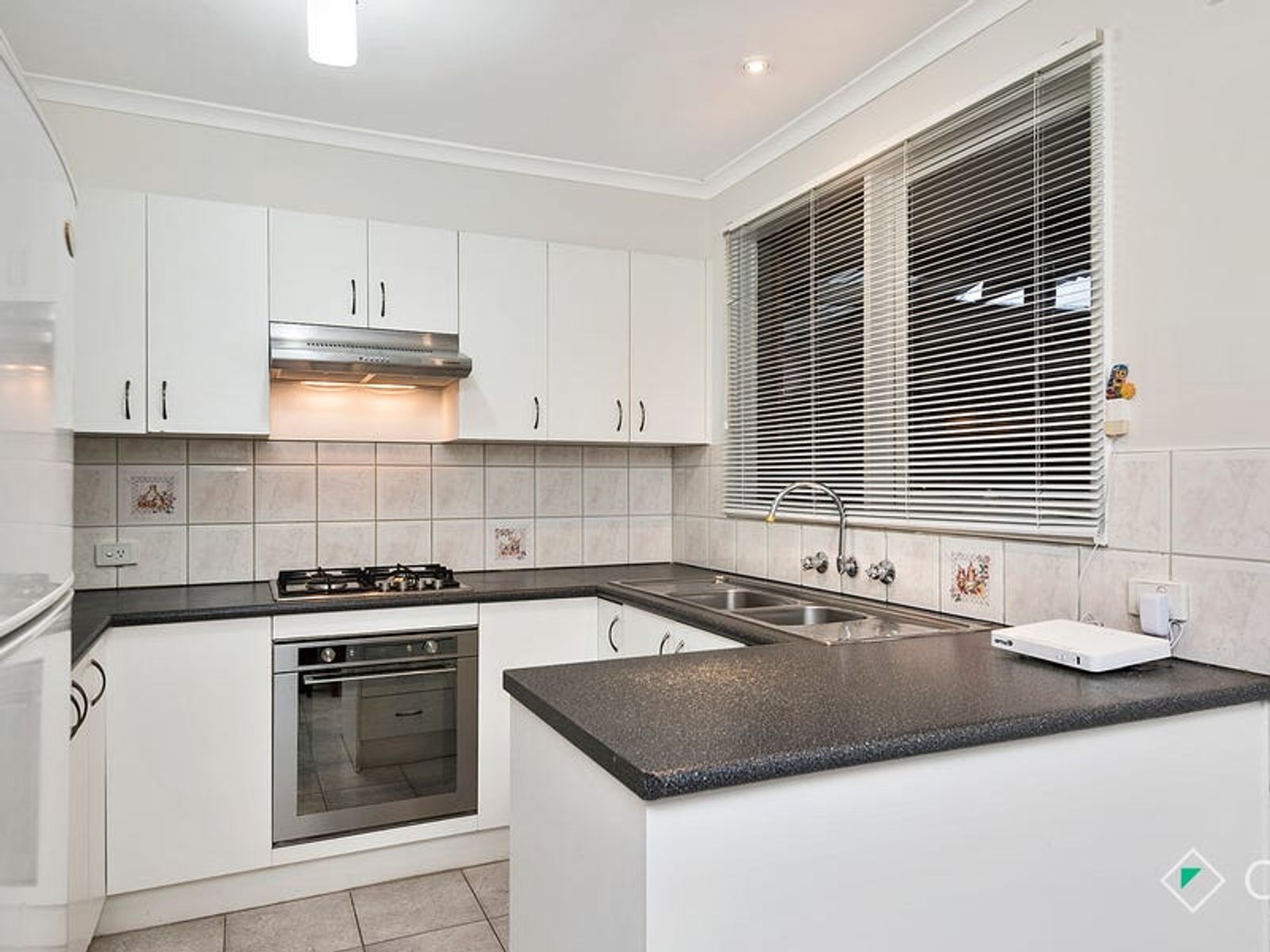 4 Heathmere Crescent, Endeavour Hills, VIC 3802, Endeavour Hills - Thumbnail 4