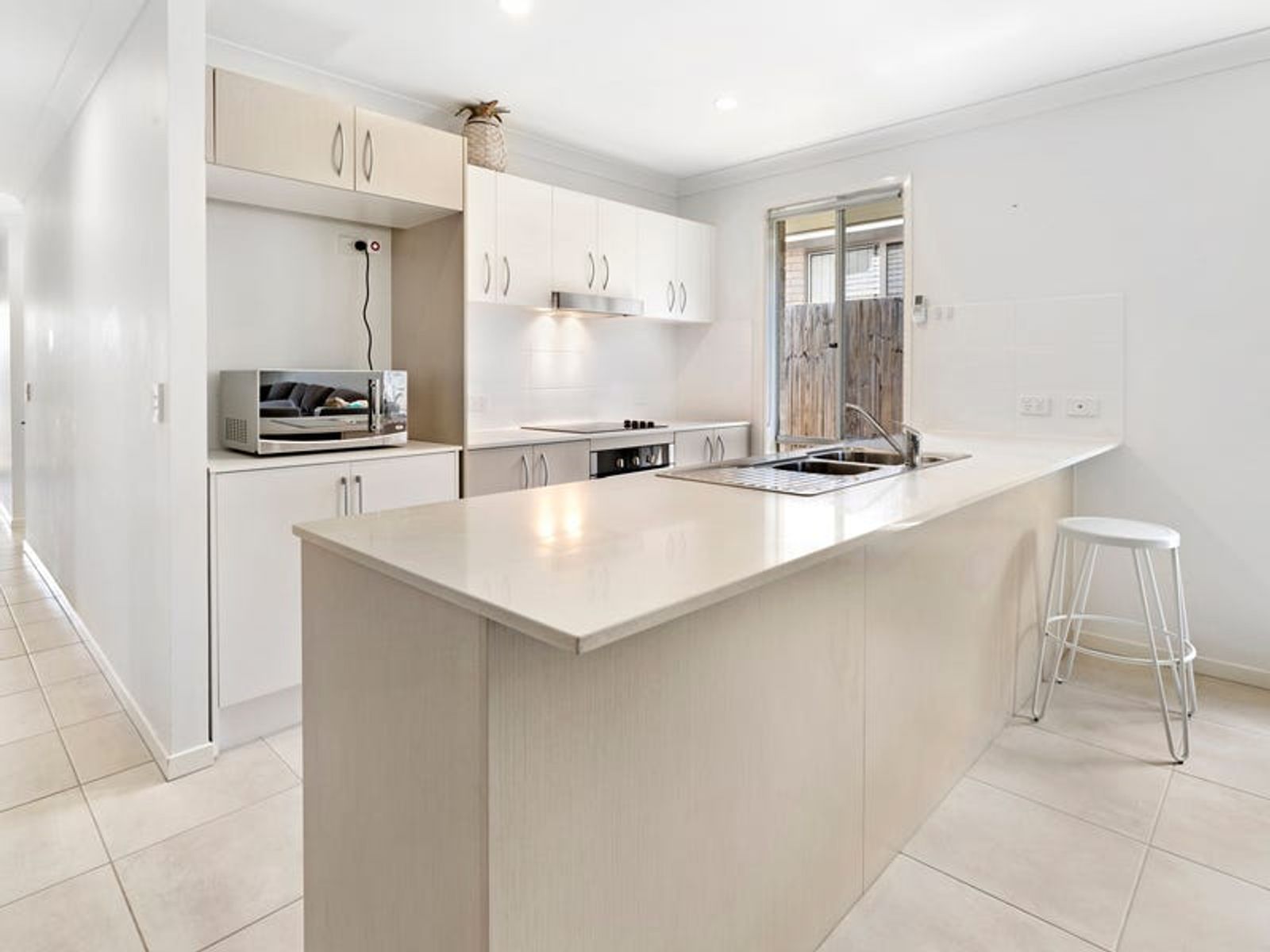 4 Burnett Street, Pimpama, QLD 4209, Pimpama - Thumbnail 2