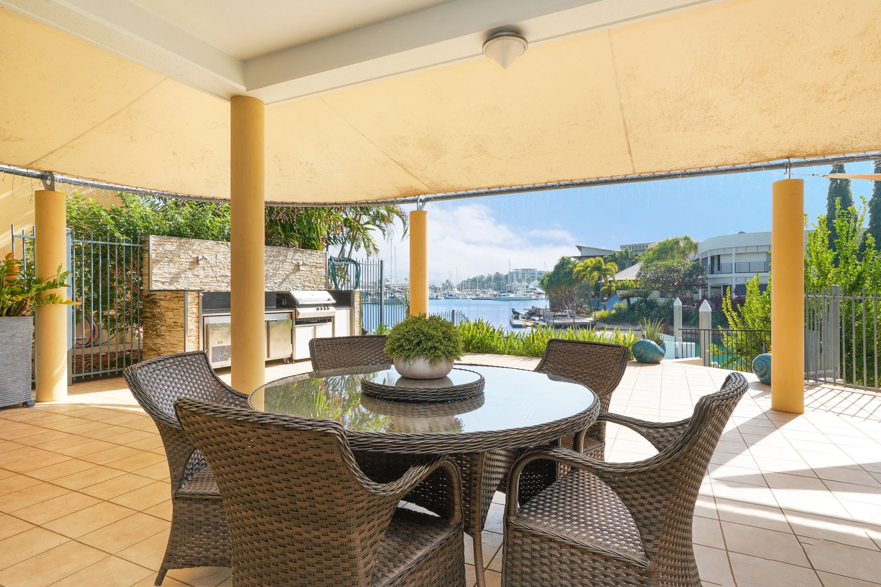 66 Cullen Bay Crescent, Cullen Bay NT 0820, Cullen Bay - Thumbnail 3