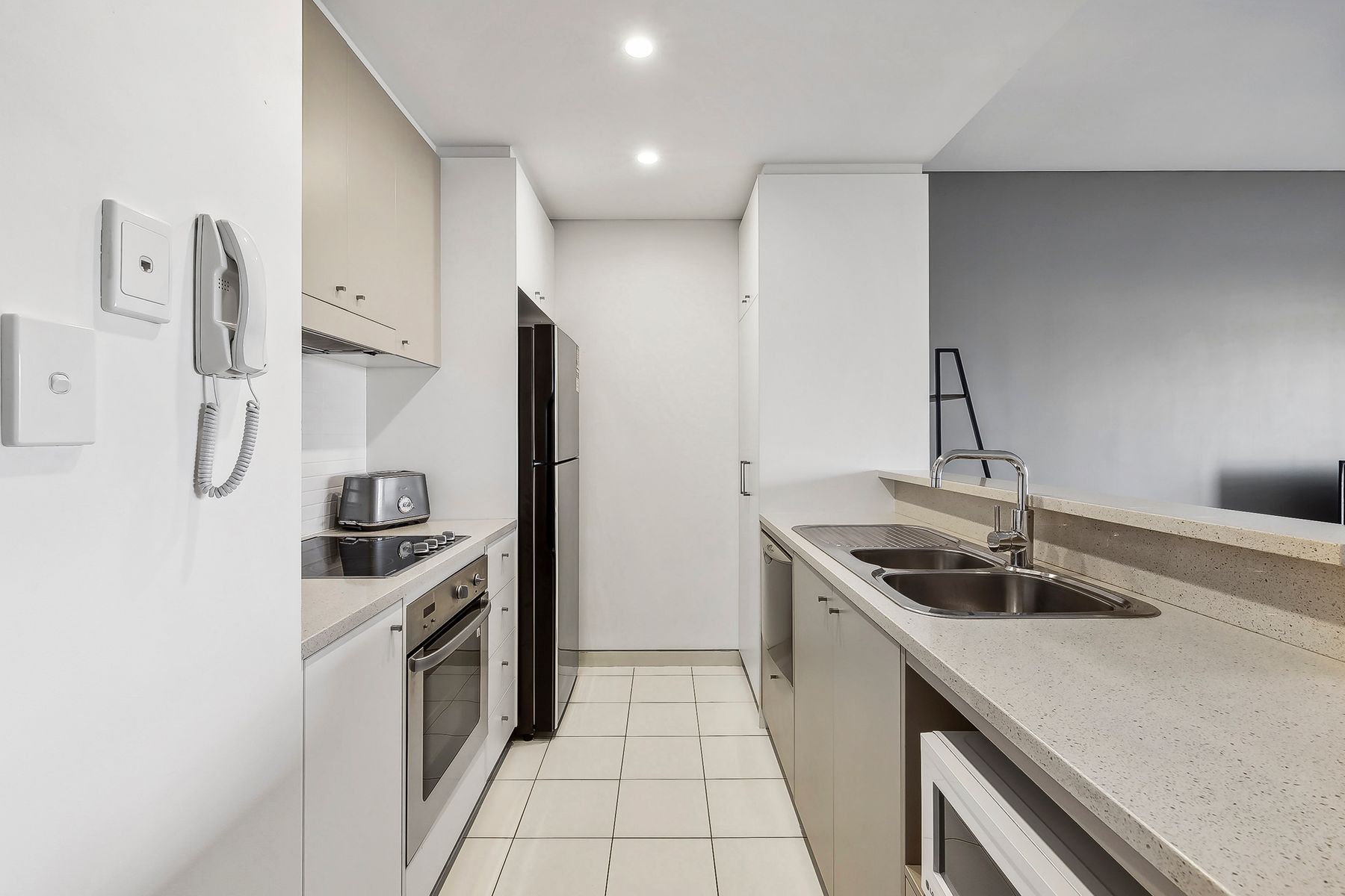 216/100 Gungahlin Place, Gungahlin, Gungahlin - Thumbnail 2