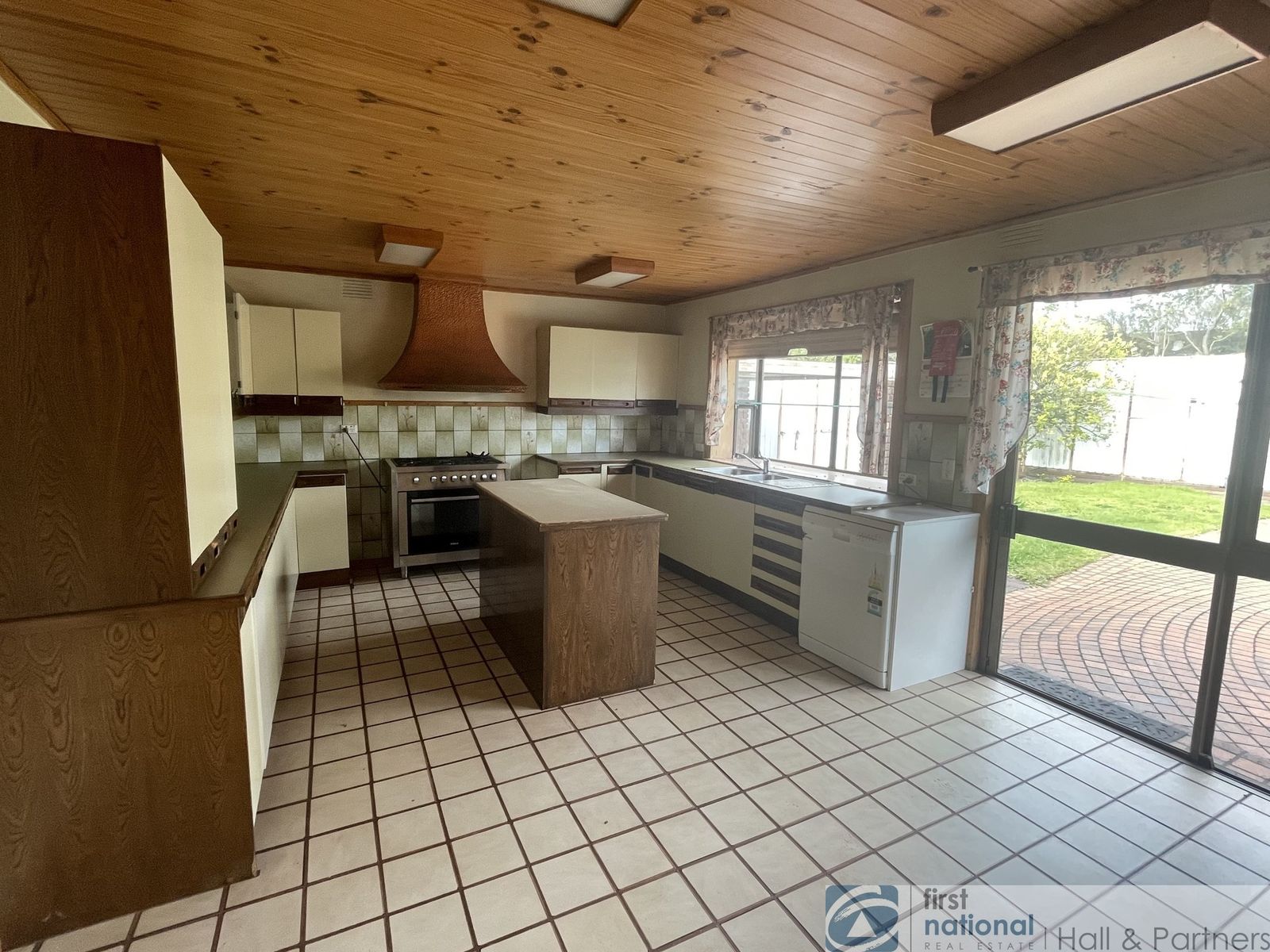 67 Blaxland Drive, Dandenong VIC 3175, Dandenong - Thumbnail 4