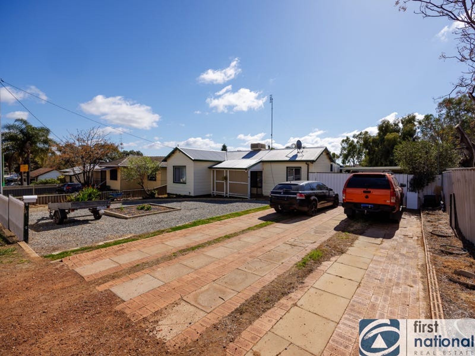 88 Newcastle Road, Northam WA 6401, Northam - Thumbnail 2