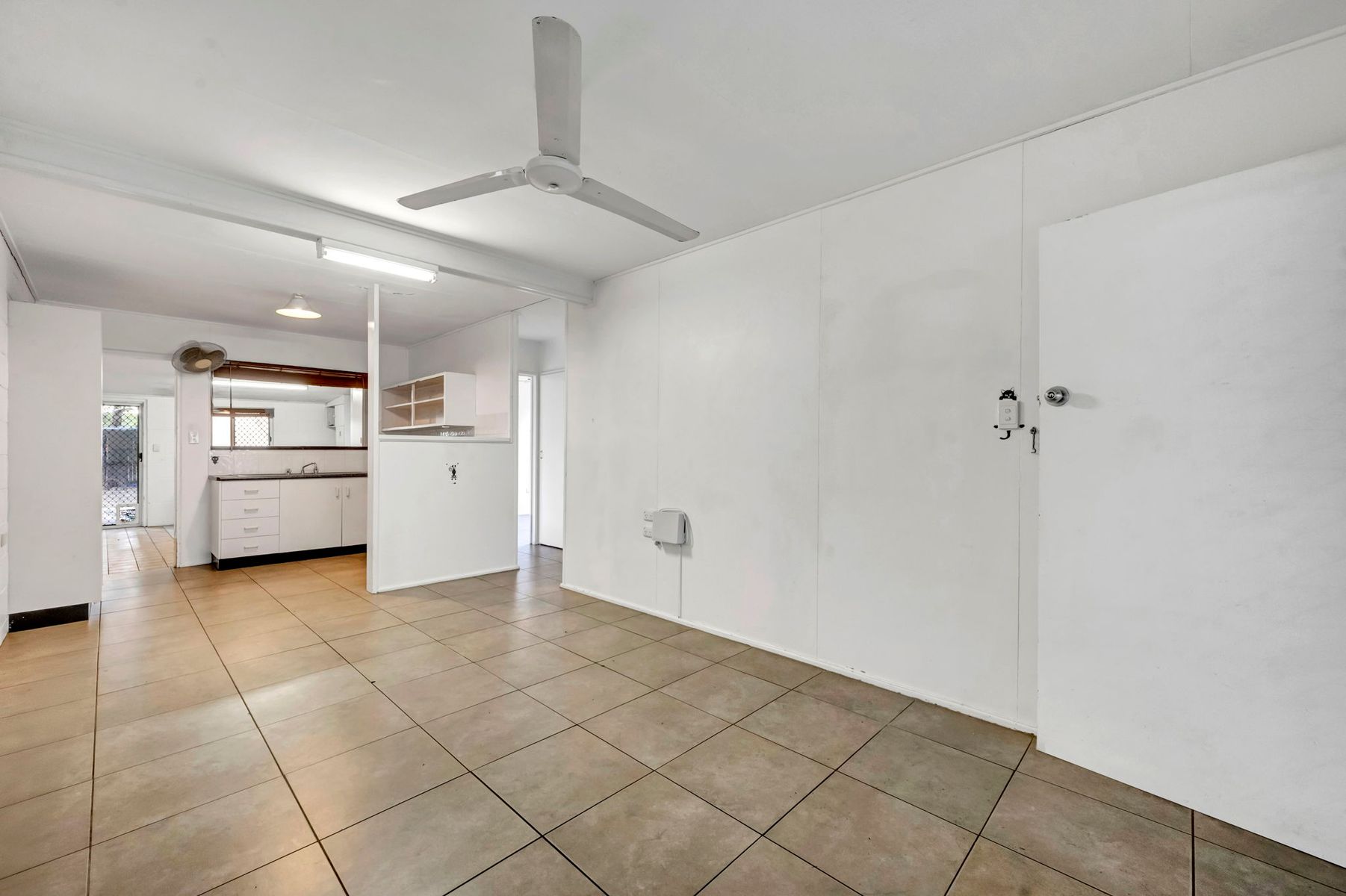 18 SPICELEY CRESCENT, Heatley, QLD 4814, Qld - Thumbnail 2