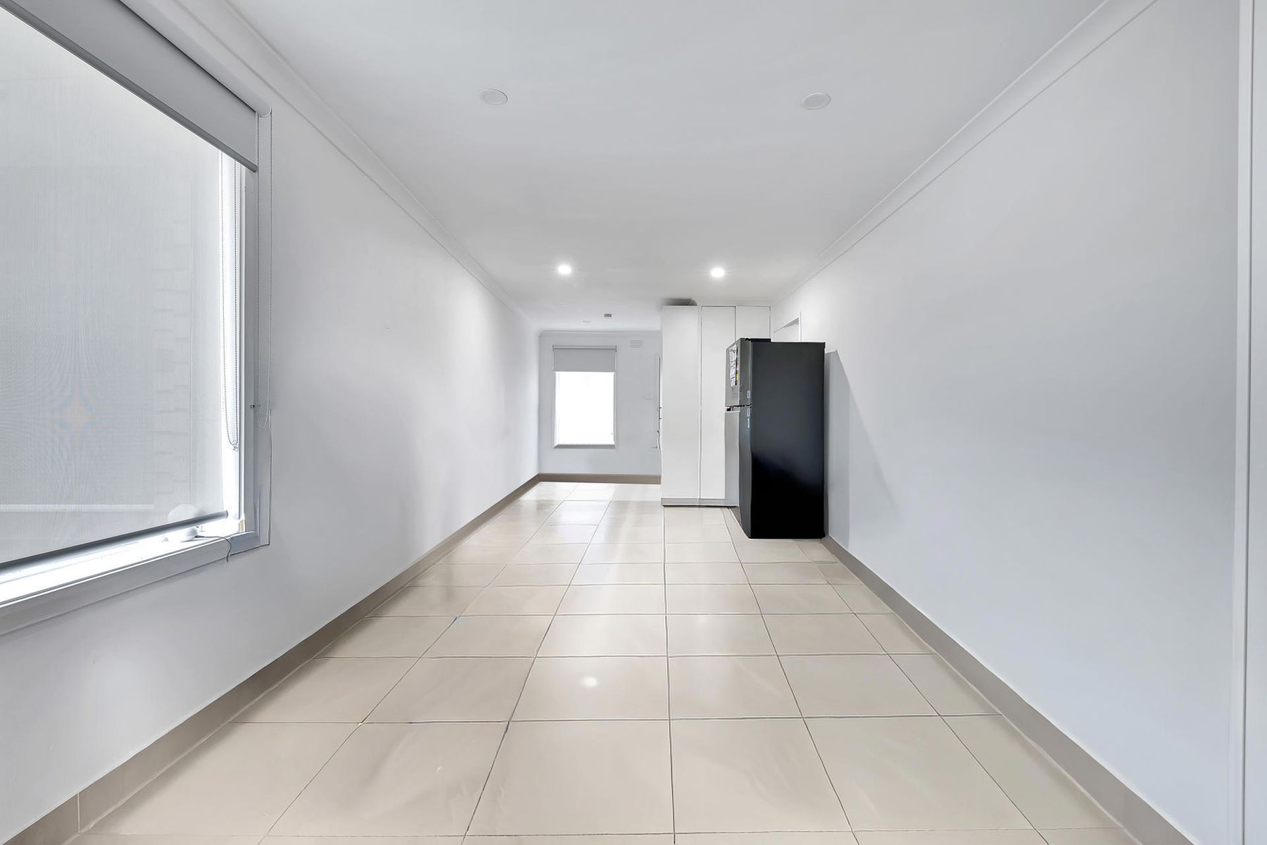 4/16 King Street, Dallas - Image 1