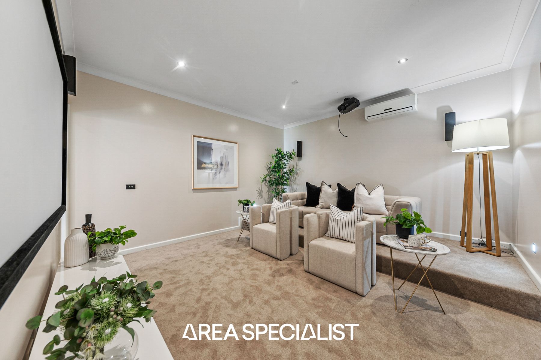 18 Sidney Nolan Place, Pakenham, VIC 3810, Pakenham - Thumbnail 7