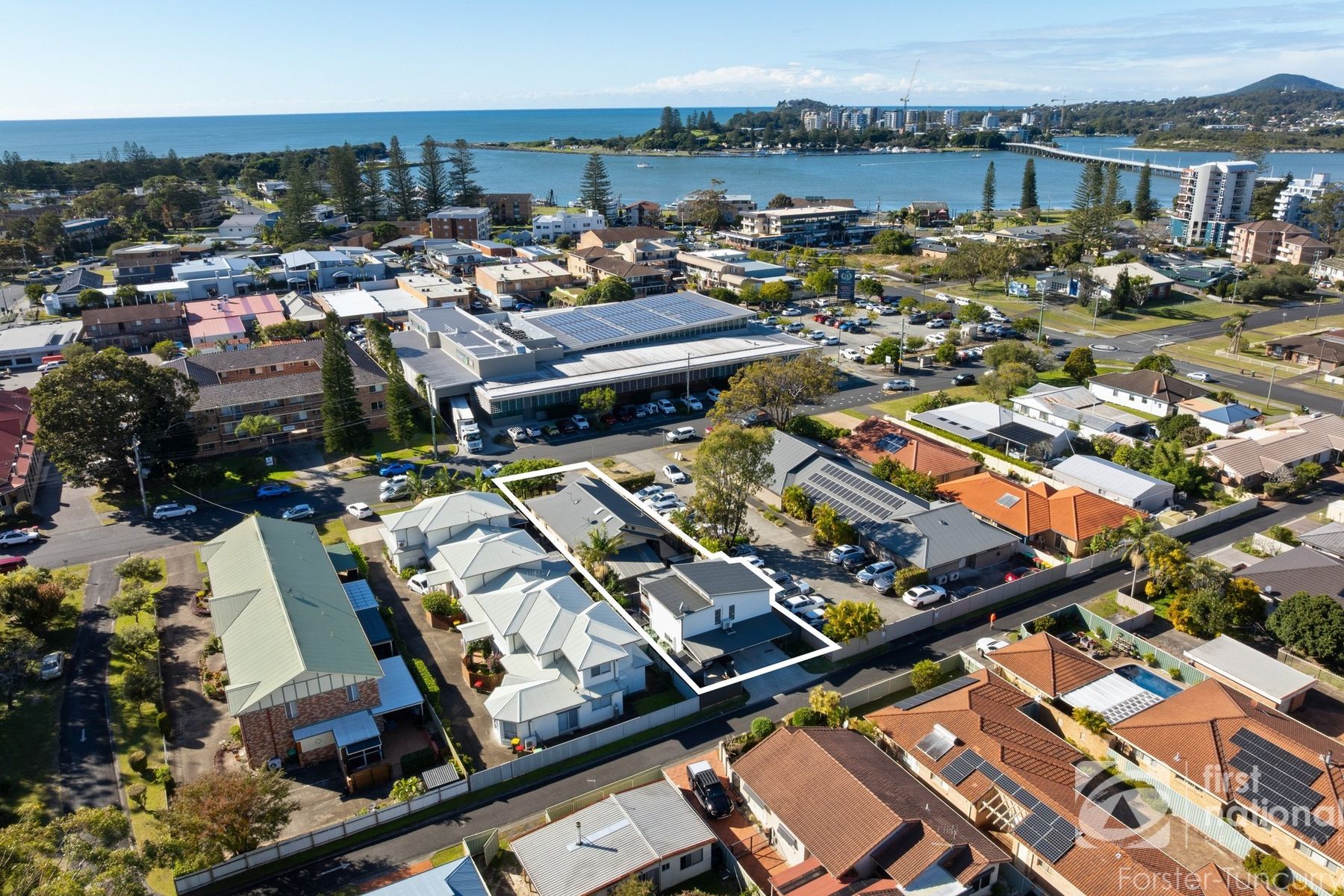20 Peel Street, Tuncurry NSW 2428, Tuncurry - Thumbnail 2
