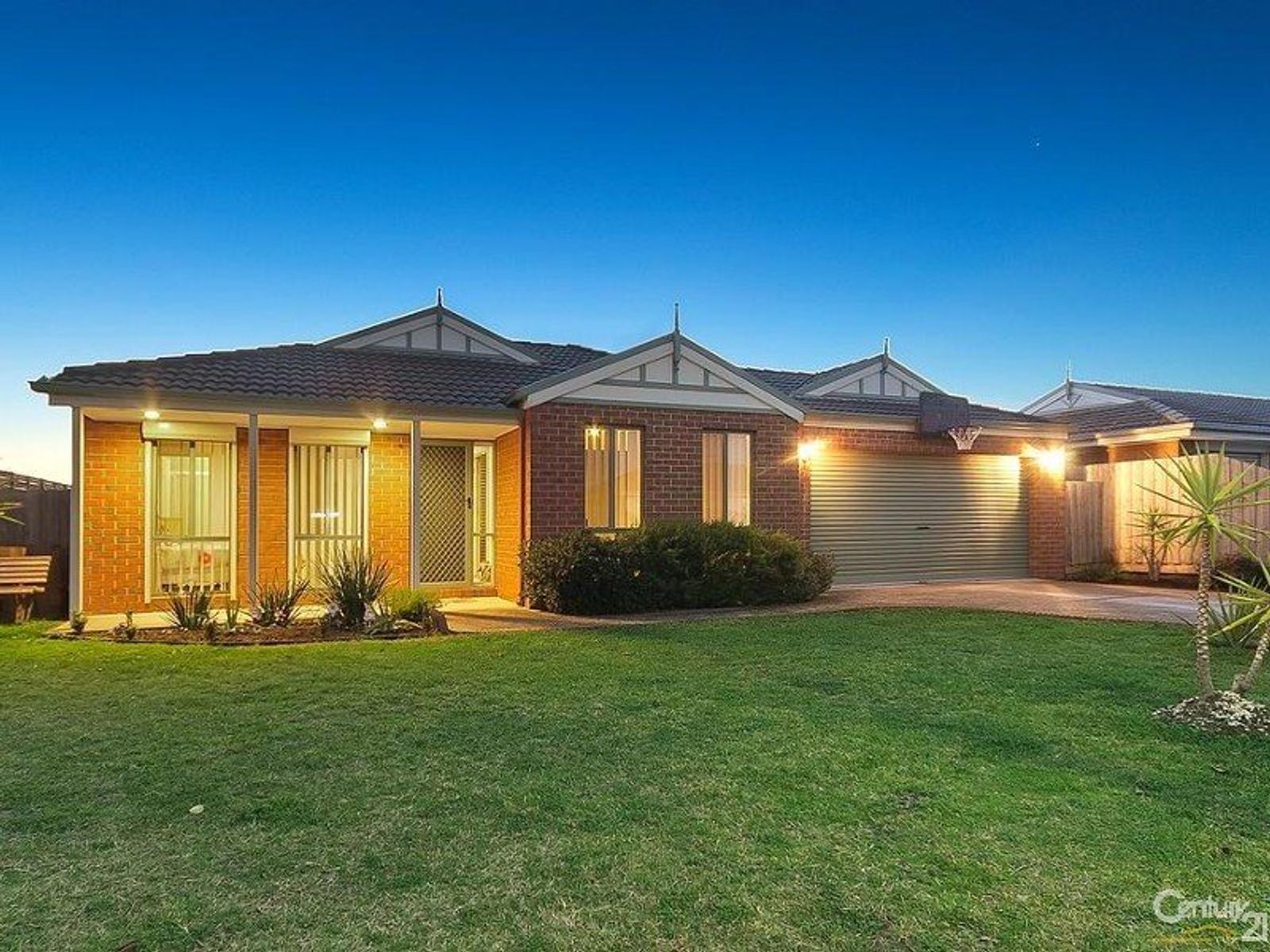 51 Middleham Close, Cranbourne, VIC 3977, Cranbourne - Thumbnail 3