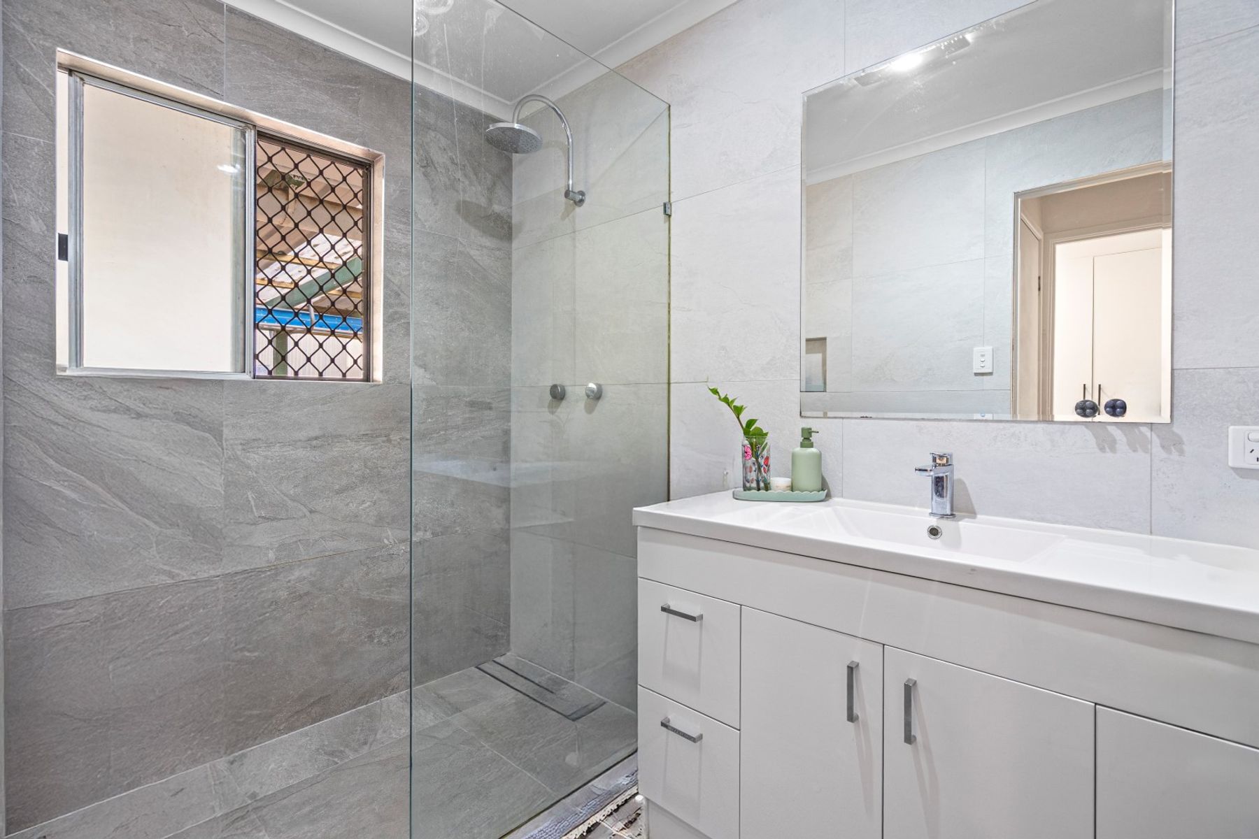 17 Border Court, Brassall QLD 4305, Brassall - Thumbnail 3