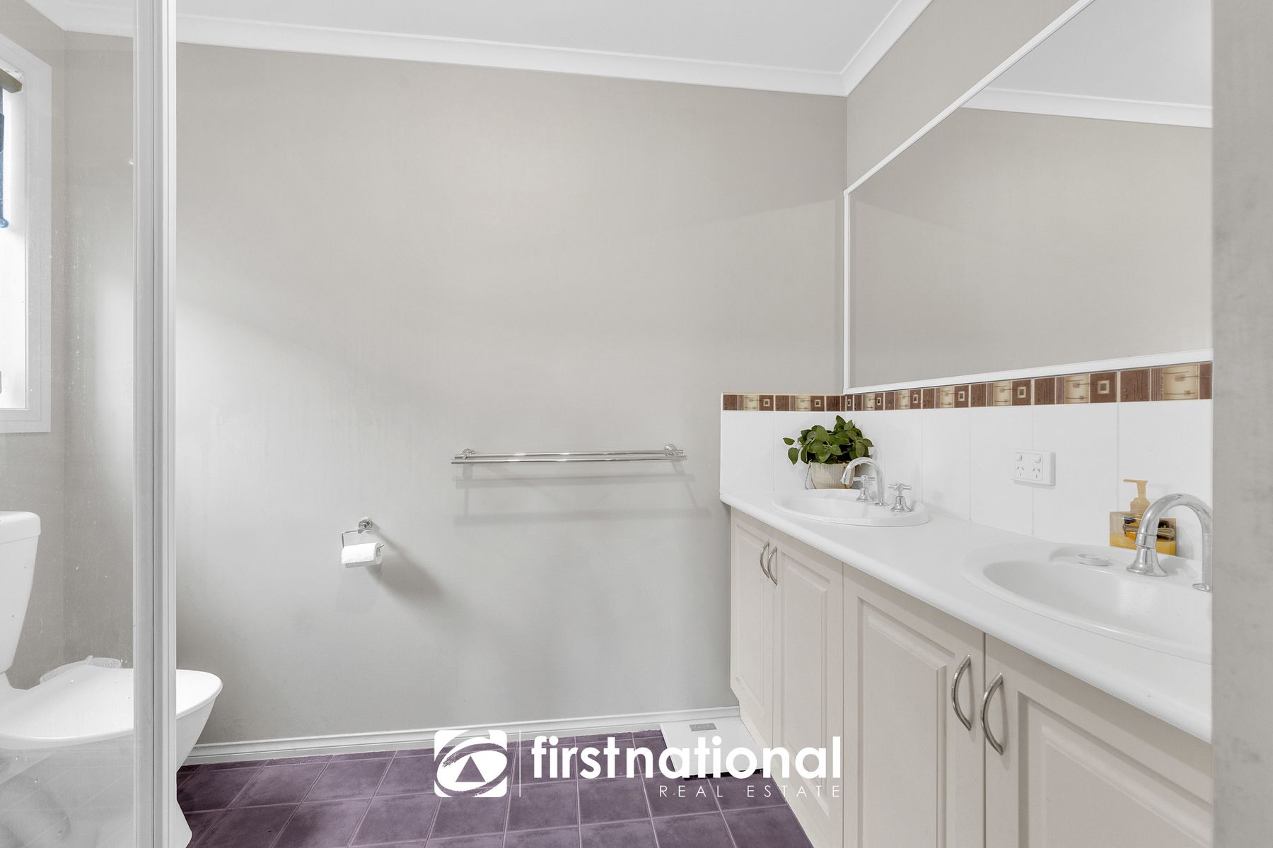 3 Hayley Way, Narre Warren South VIC 3805, Narre Warren South - Thumbnail 3