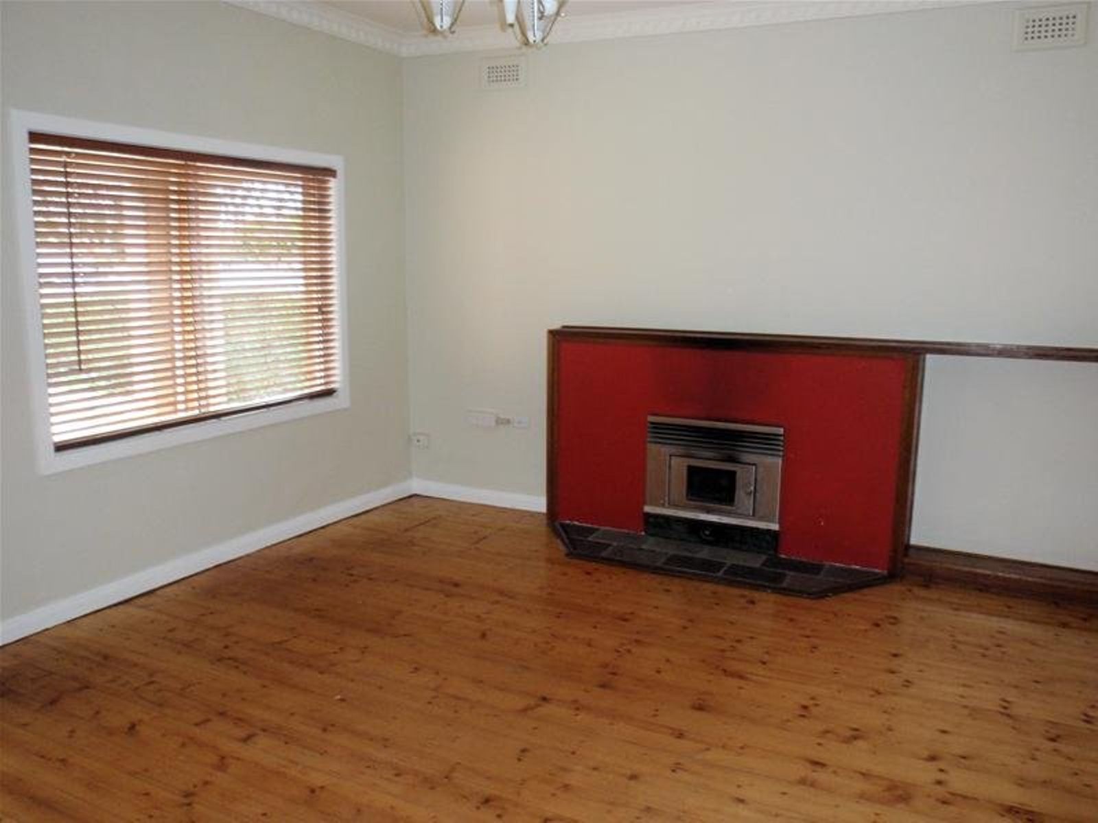 10 Kurrajong Parade, Mildura - Thumbnail 3