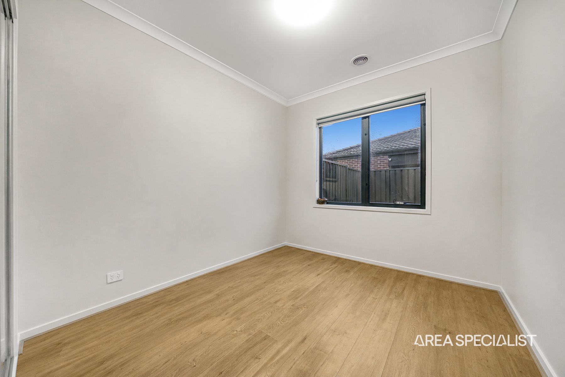 39 Inglewood Drive, Werribee, Werribee - Thumbnail 6