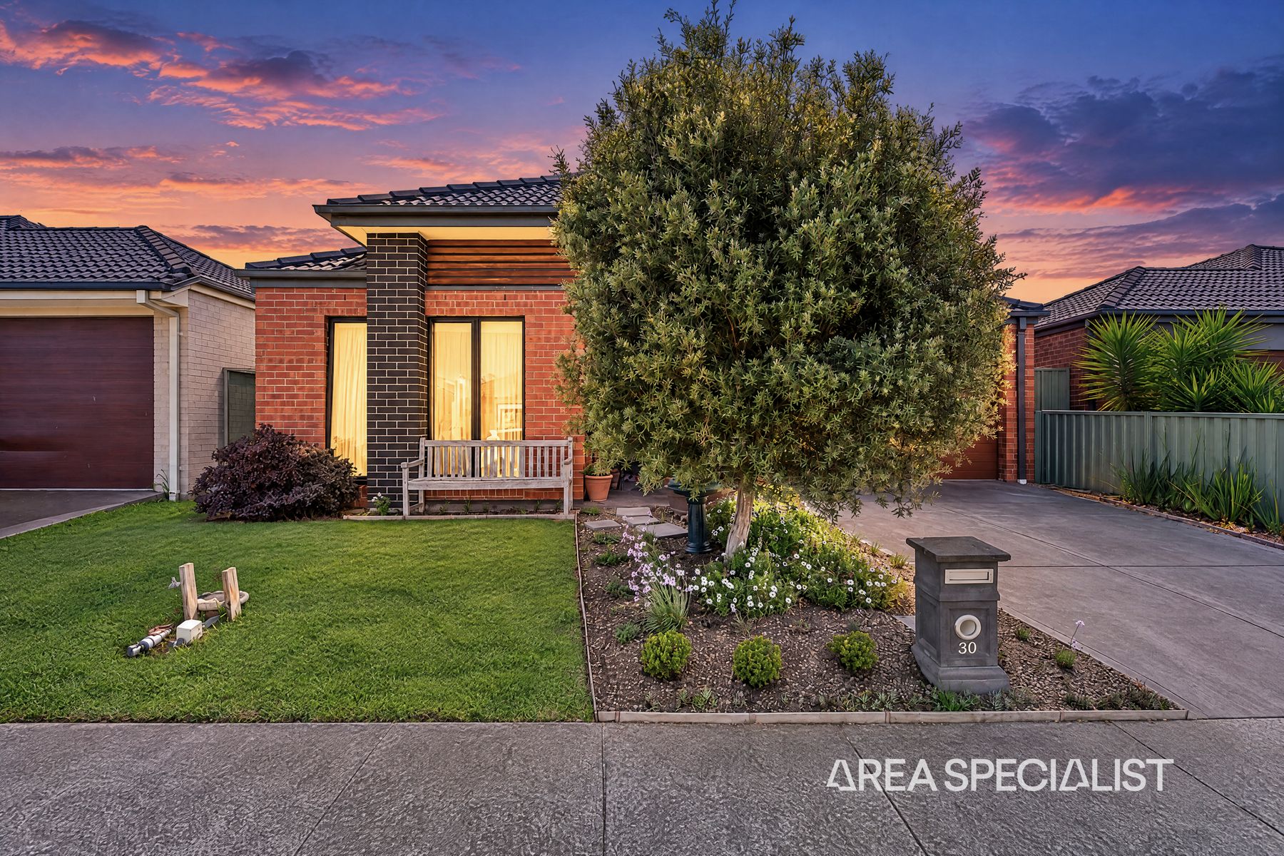 30 Moore Mews, Pakenham - Image 1