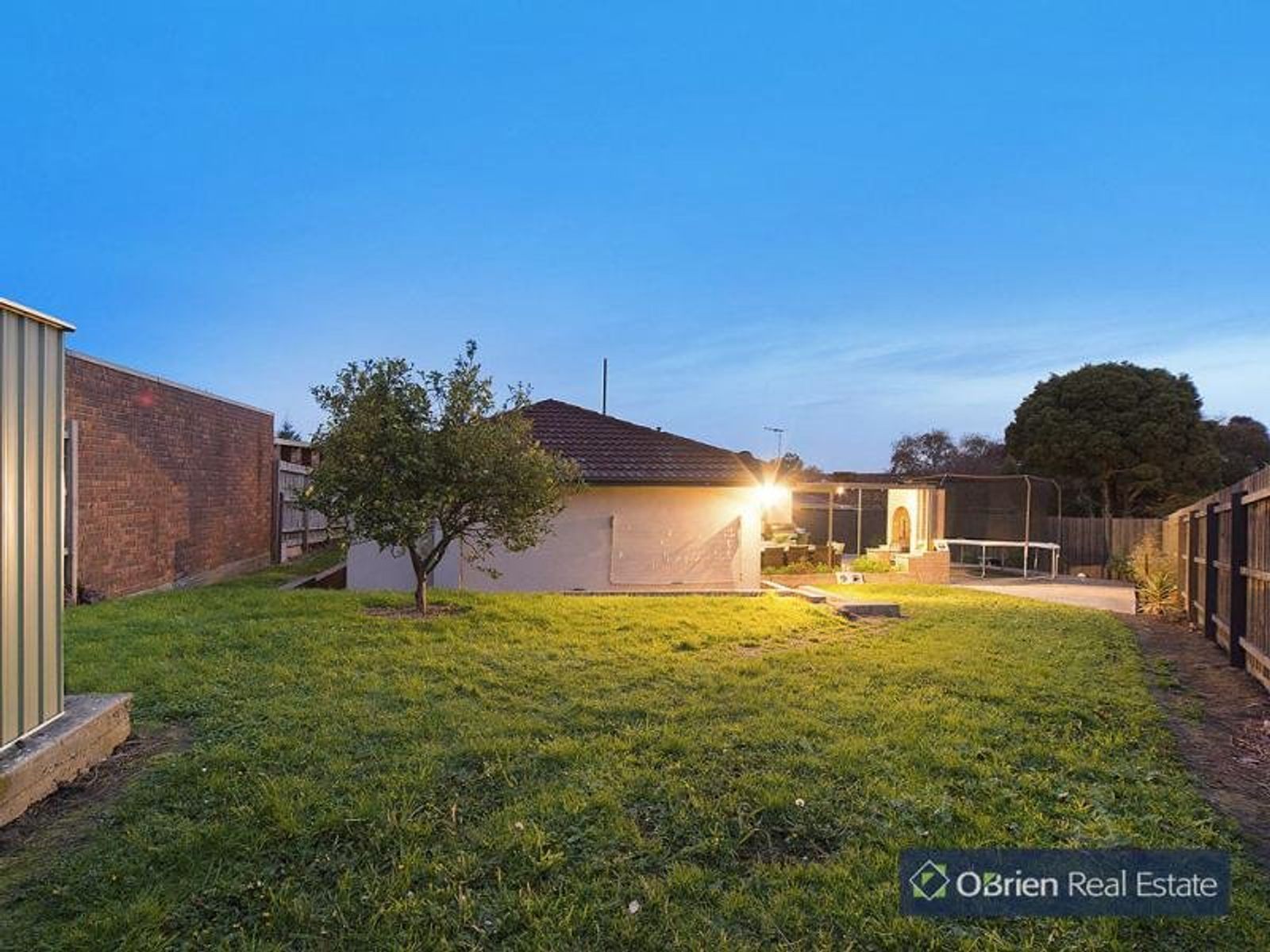 18 William Perry Close, Endeavour Hills, VIC 3802, Endeavour Hills - Thumbnail 7