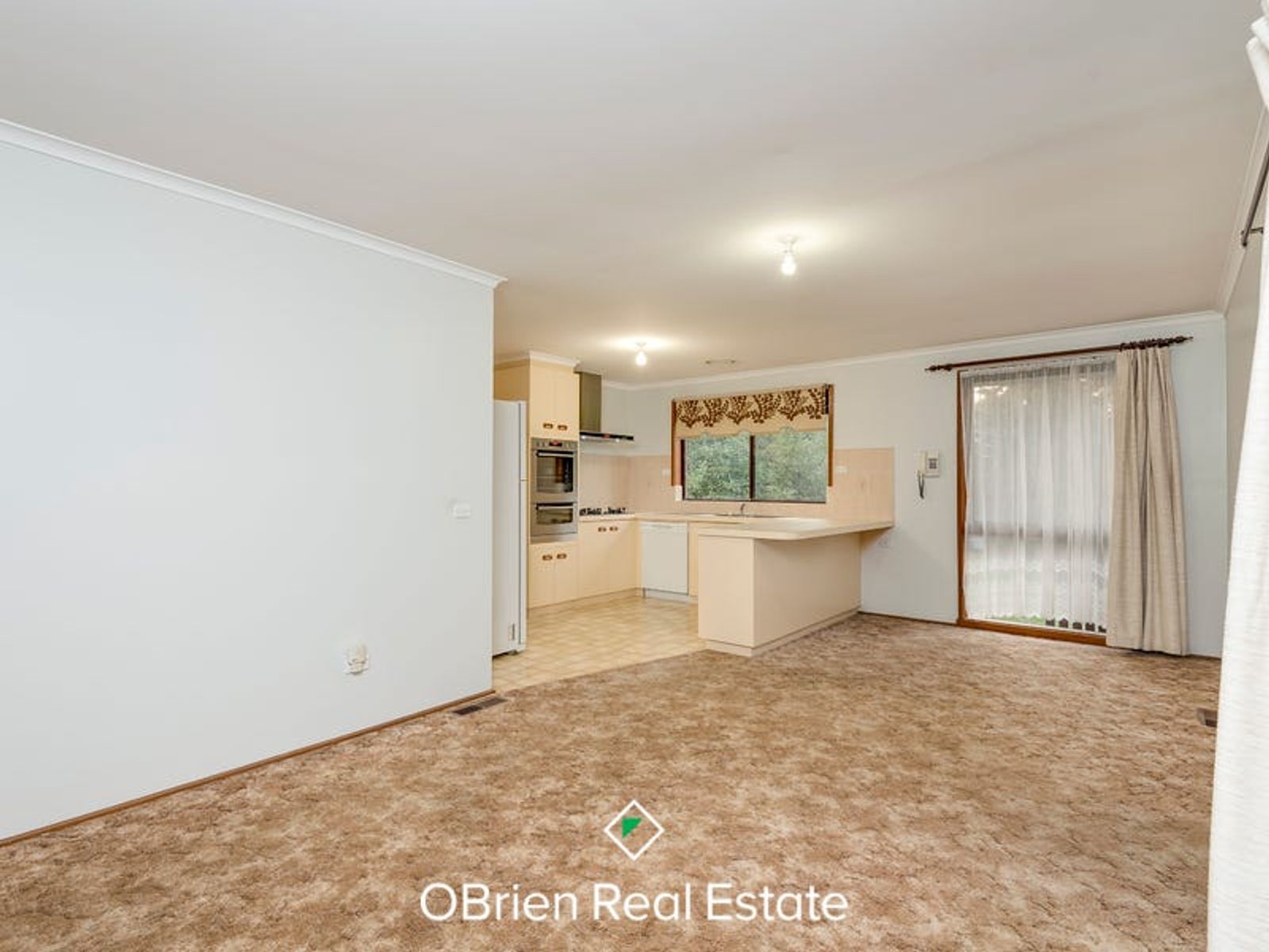 40 Girvan Circuit, Endeavour Hills, VIC 3802, Endeavour Hills - Thumbnail 4