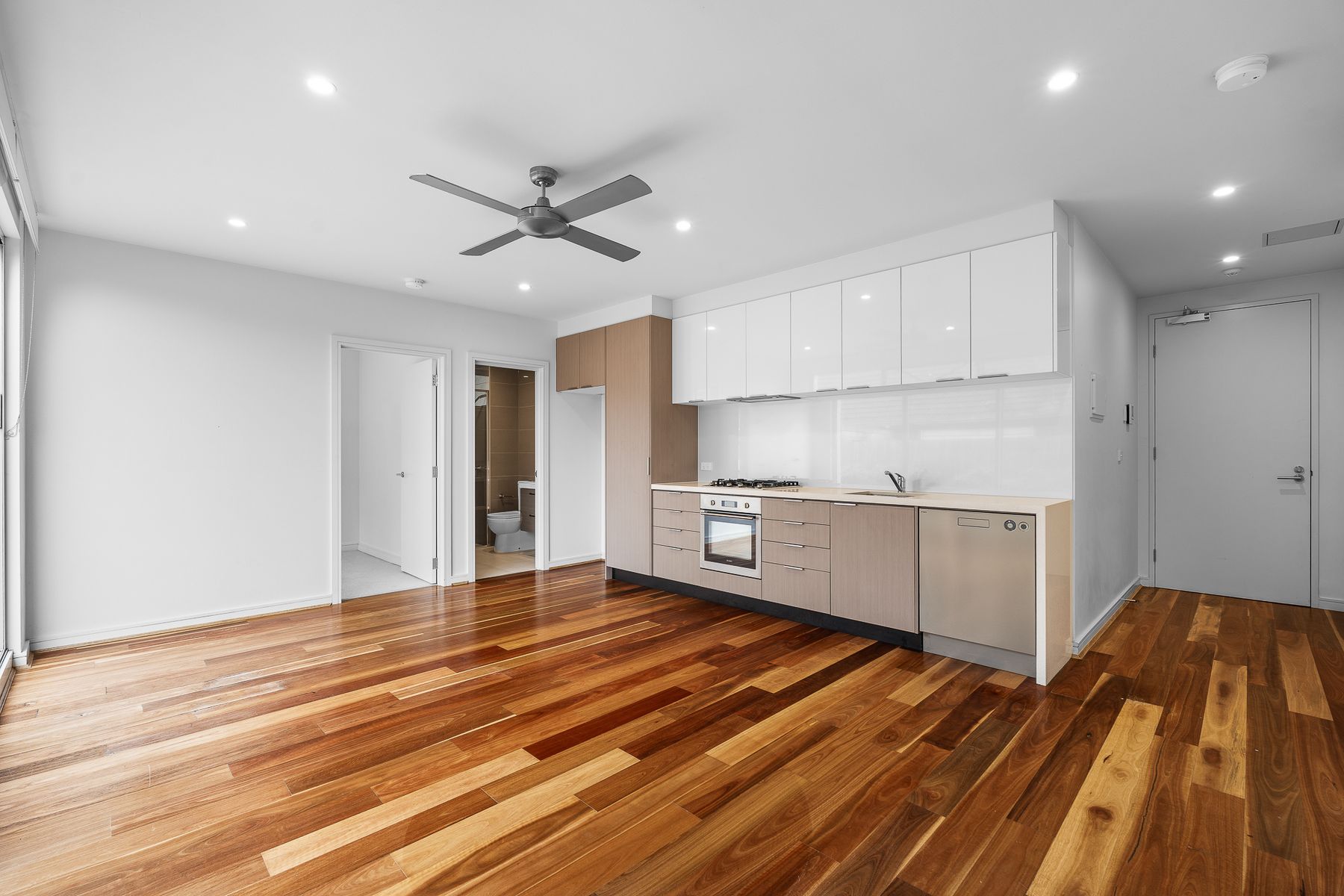 109/326, Burwood - Thumbnail 6
