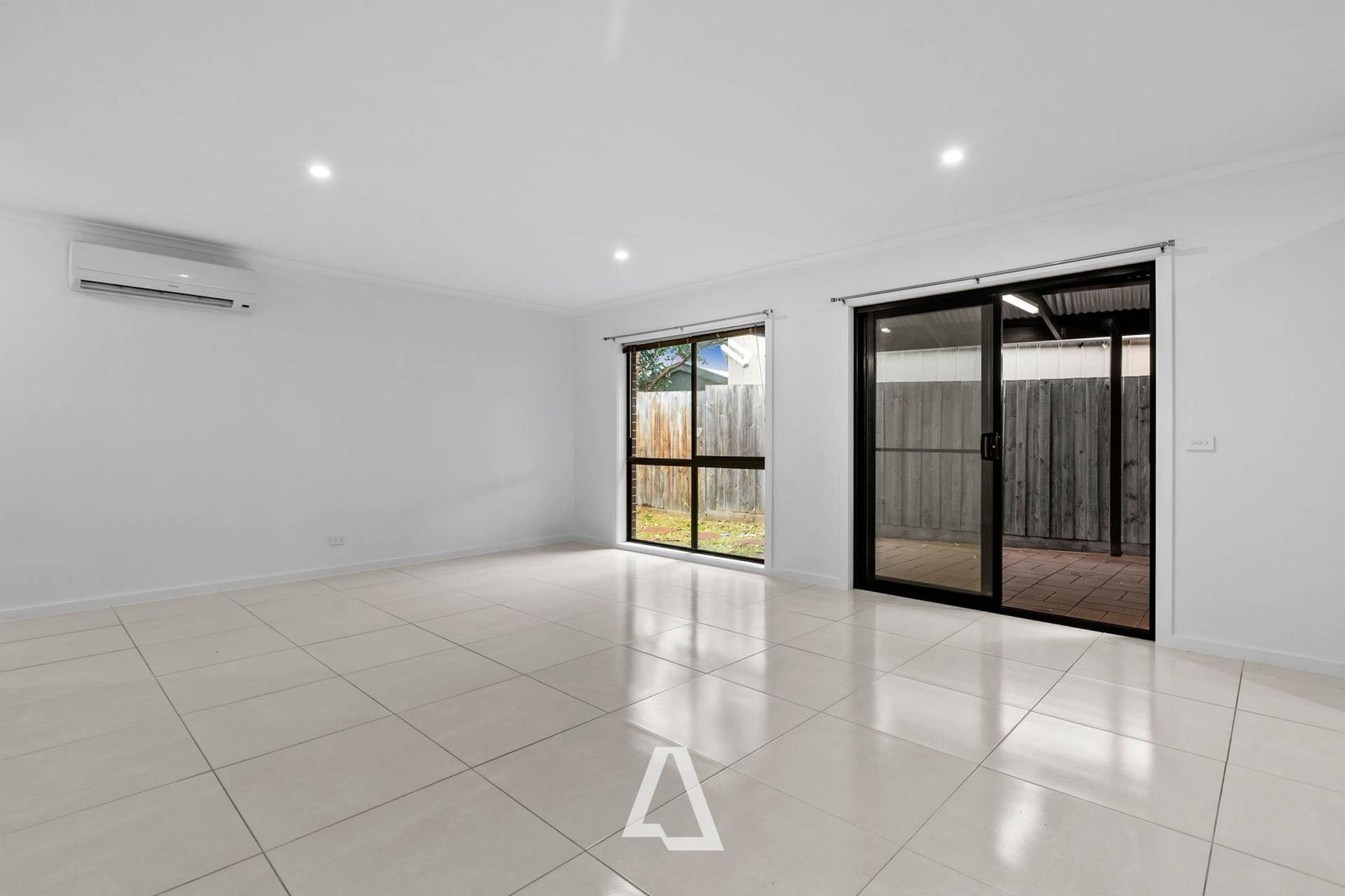2/10 Corsican Street, Frankston North, VIC 3200, Frankston North - Thumbnail 5