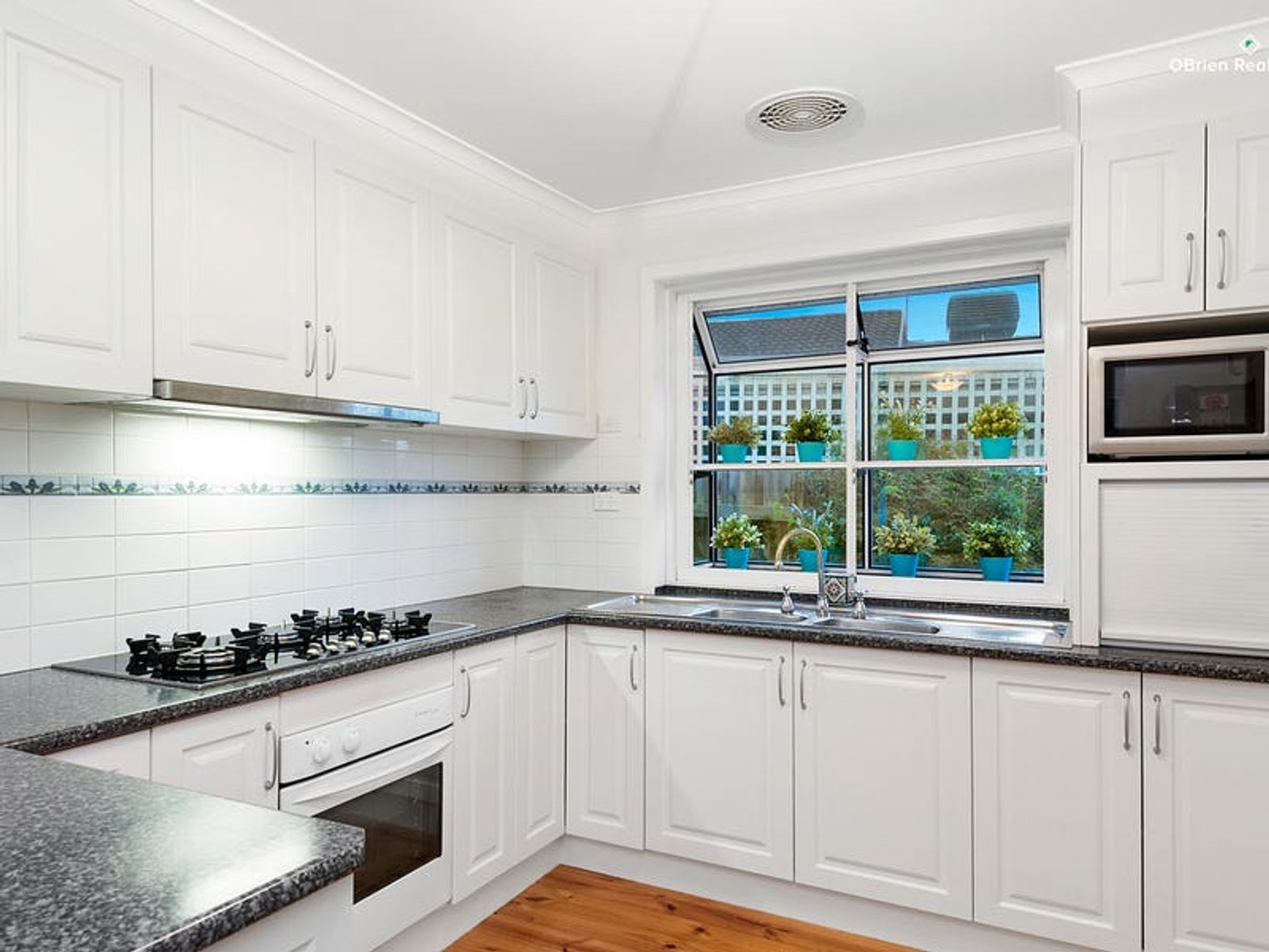36 Denton Drive, Endeavour Hills, VIC 3802, Endeavour Hills - Thumbnail 3