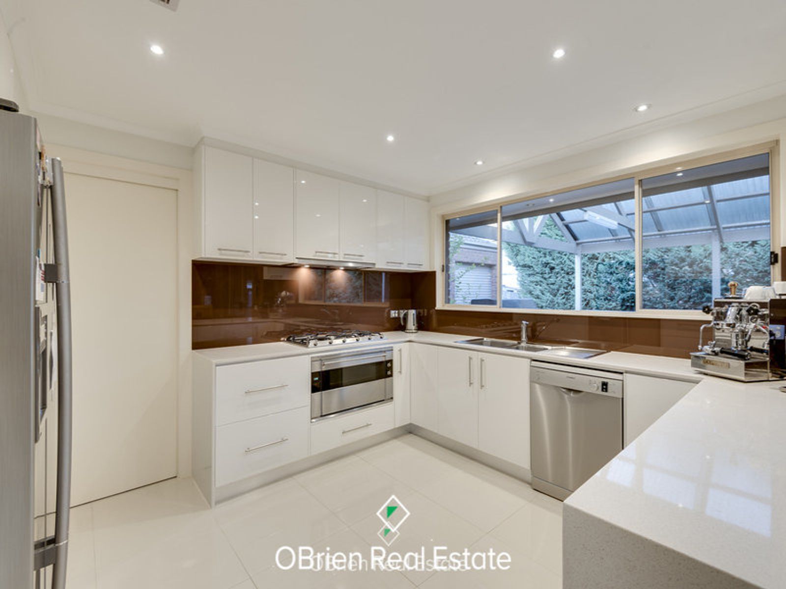 403 Forbidden, Endeavour Hills - Thumbnail 4
