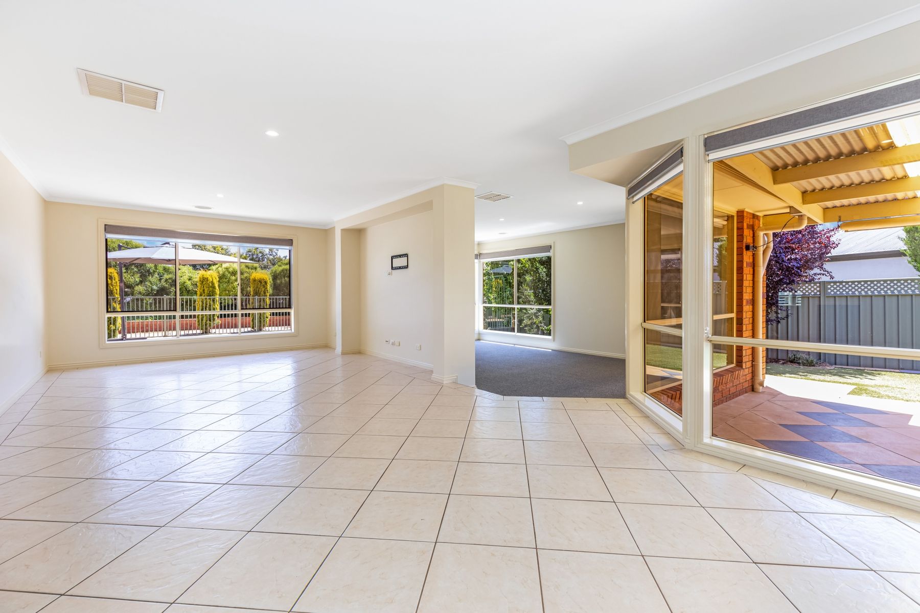 8 Northmoor Drive, Strathdale, VIC 3550, Strathdale - Thumbnail 5